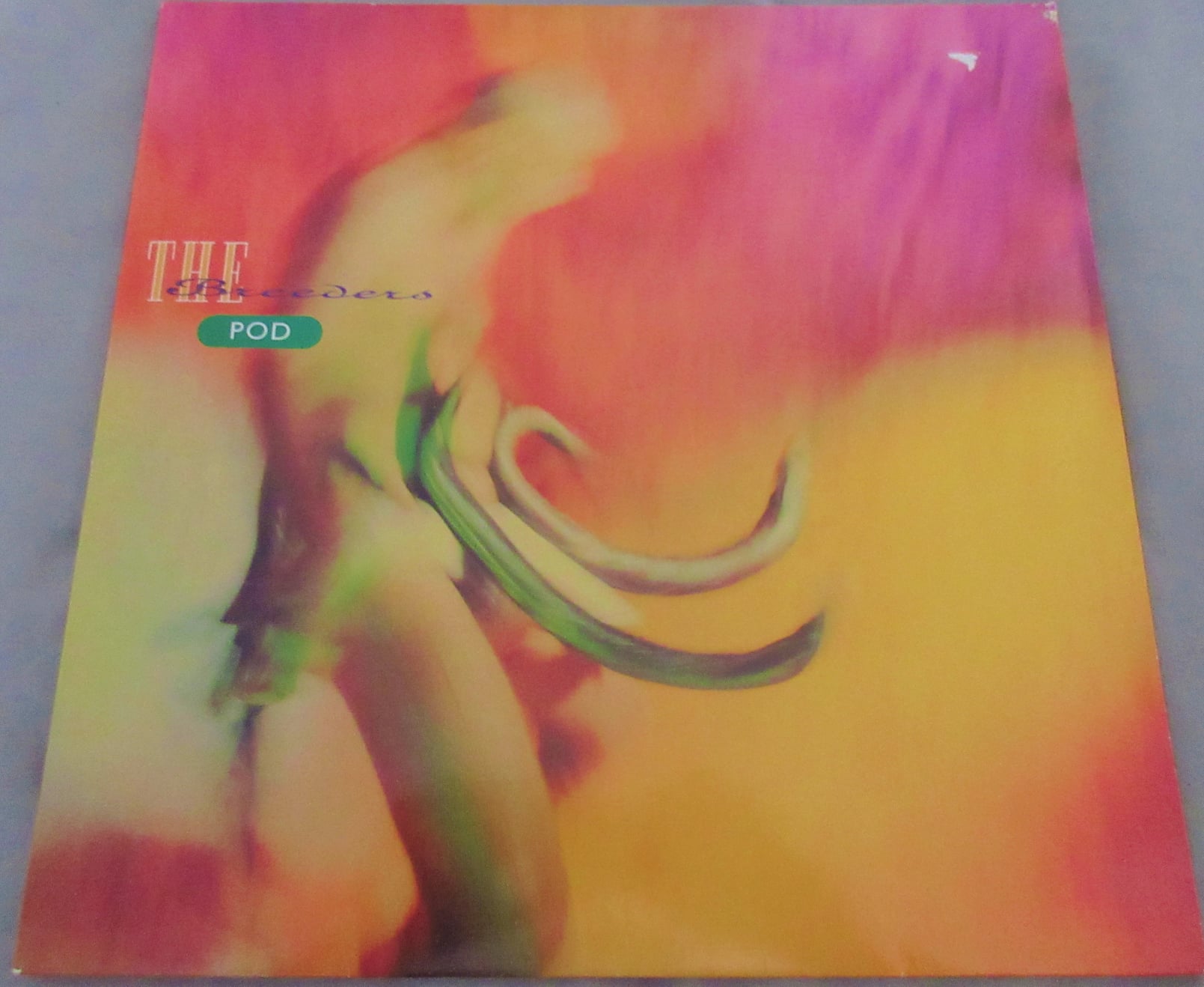 🔴 MAY 29 1990 The Breeders released Pod. Pod is the debut studio