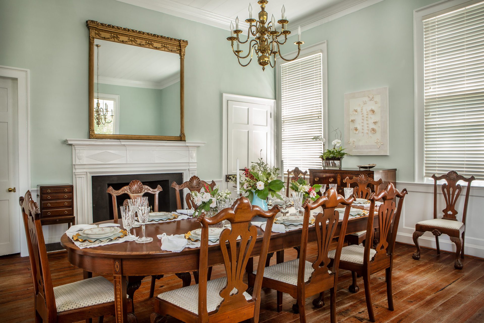 Enjoy a look at the... - Columbia Metropolitan Magazine