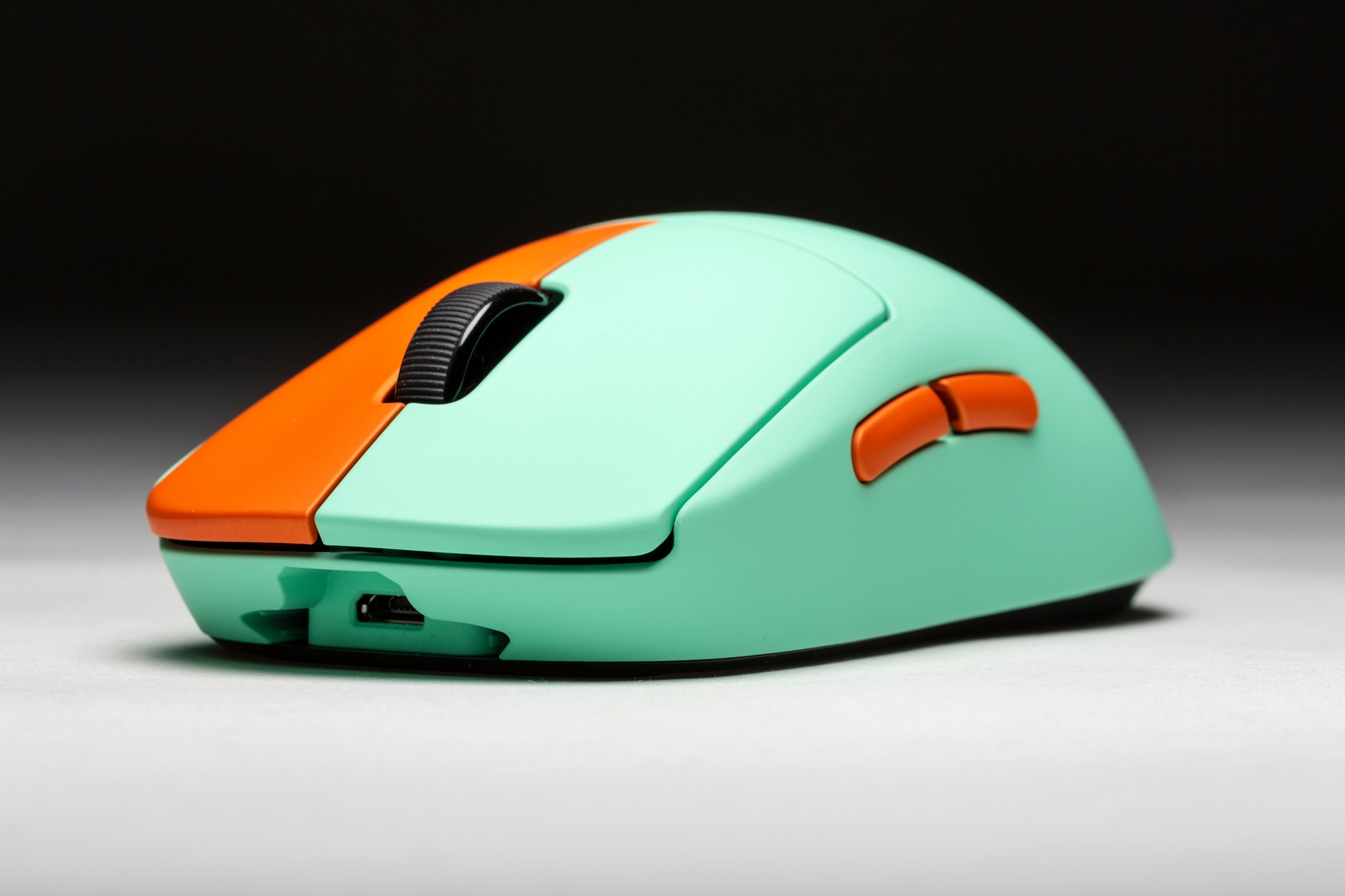 ColorWare Inc. - The Logitech G Pro custom painted in Mint...