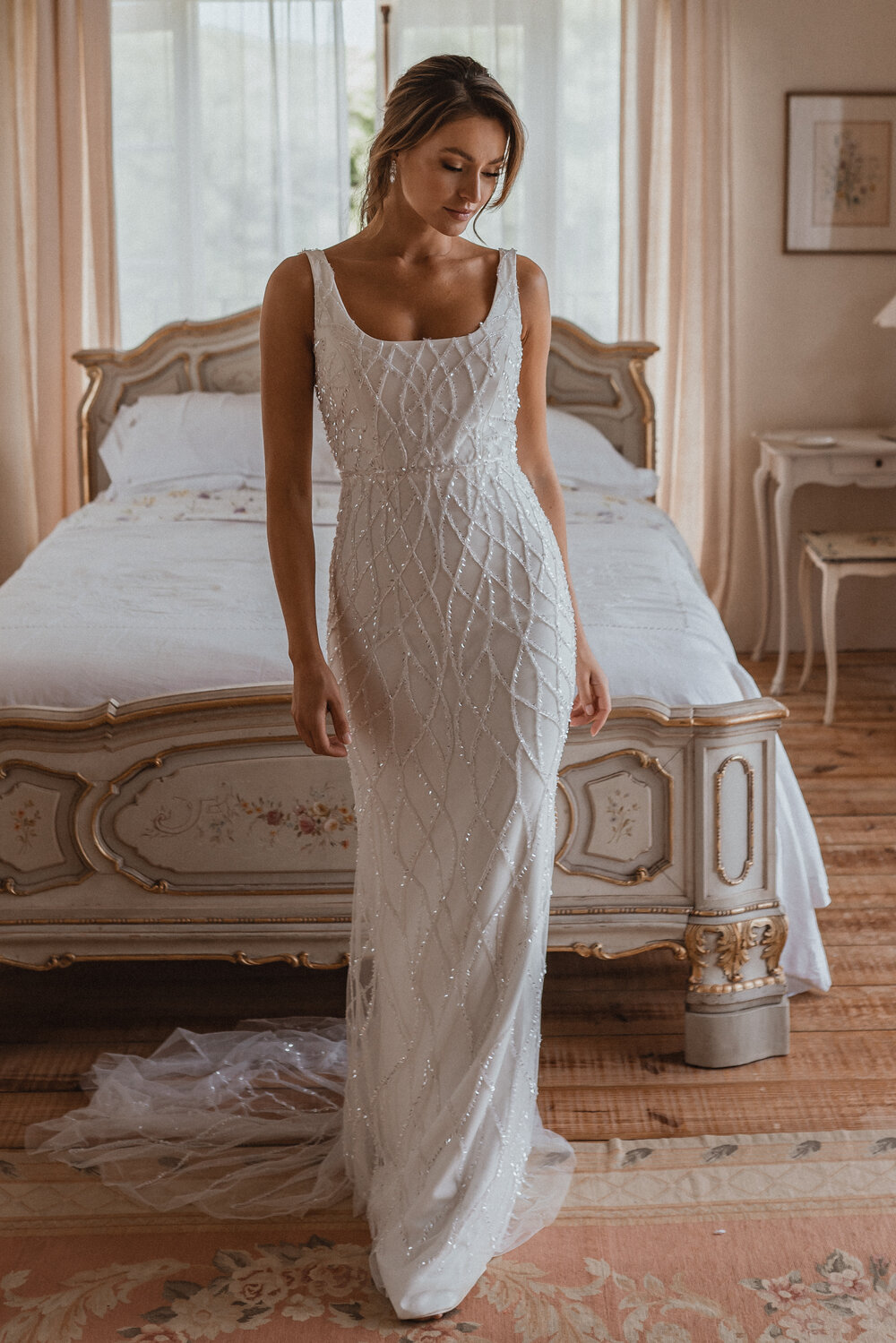 anna campbell beaded wedding dress The #RiverGown is perfect for the effortlessly chic bride. Featuring intricately hand details, a feminine open back, and a fitted silhouette this gown lets you do all the talking Jessie Pop Your Height:175cm - 180cm anna campbell wedding dress Dust Blue Wedding Dress