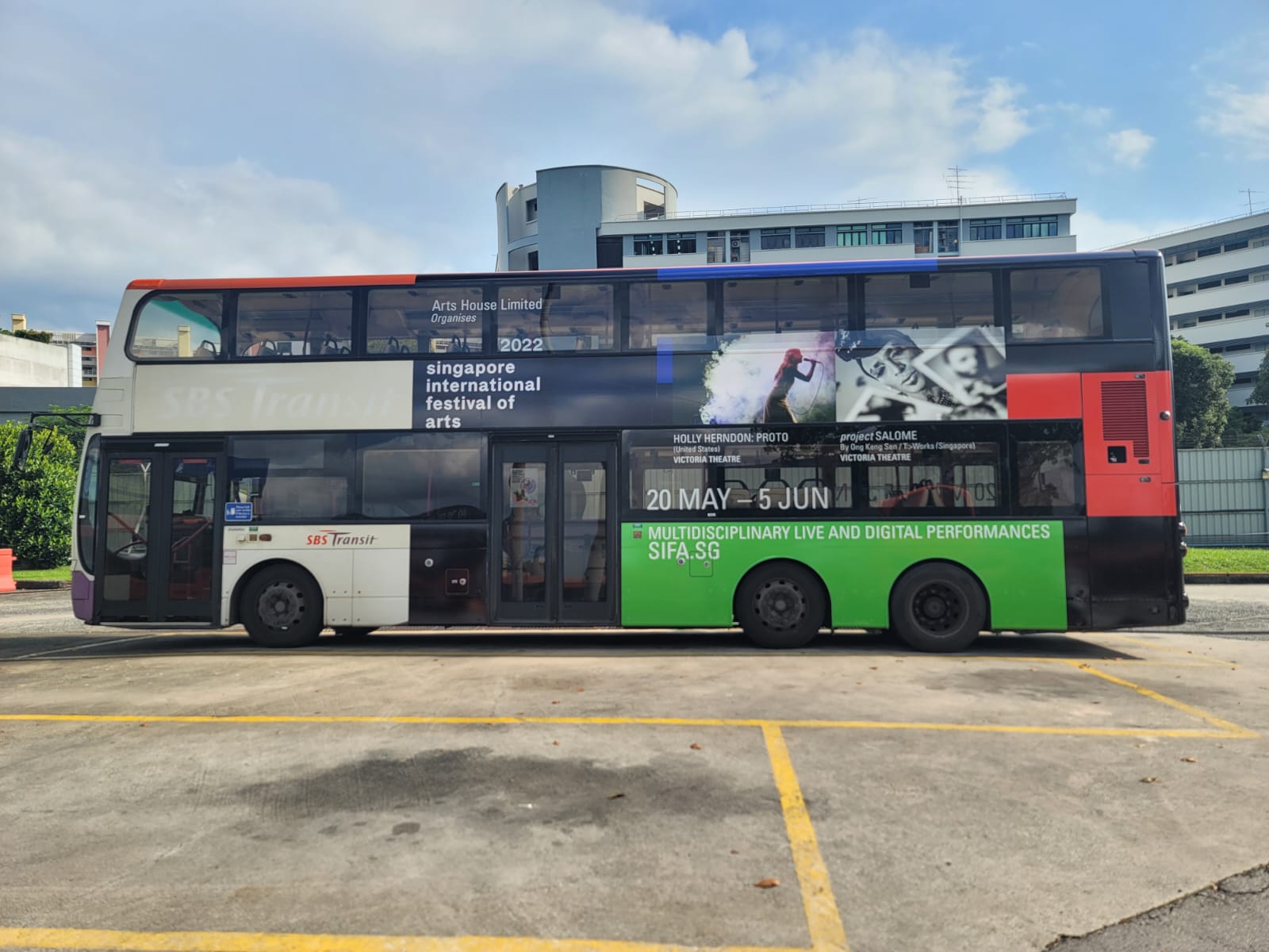 💙 ️💚 Spot our... - Singapore International Festival of Arts