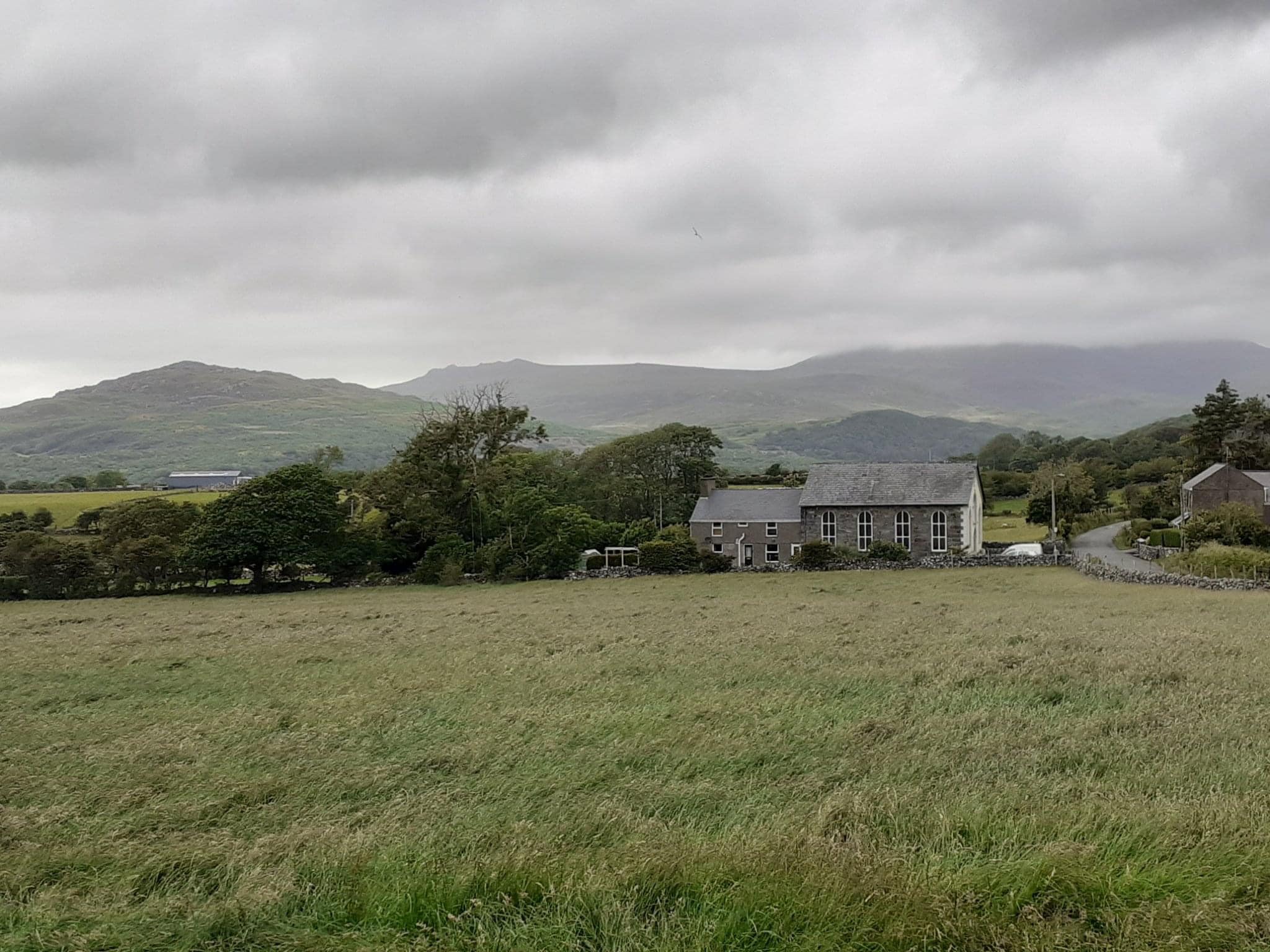 Englyn Bedd | Mynwent Capel Bethel/Mynwent Cyngor y Gymuned, Golan ...