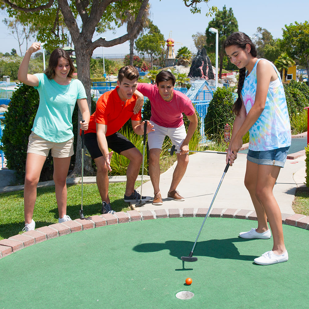 ☑️ fresh air ☑️ fun with friends ☑️... - Boomers Boca Raton