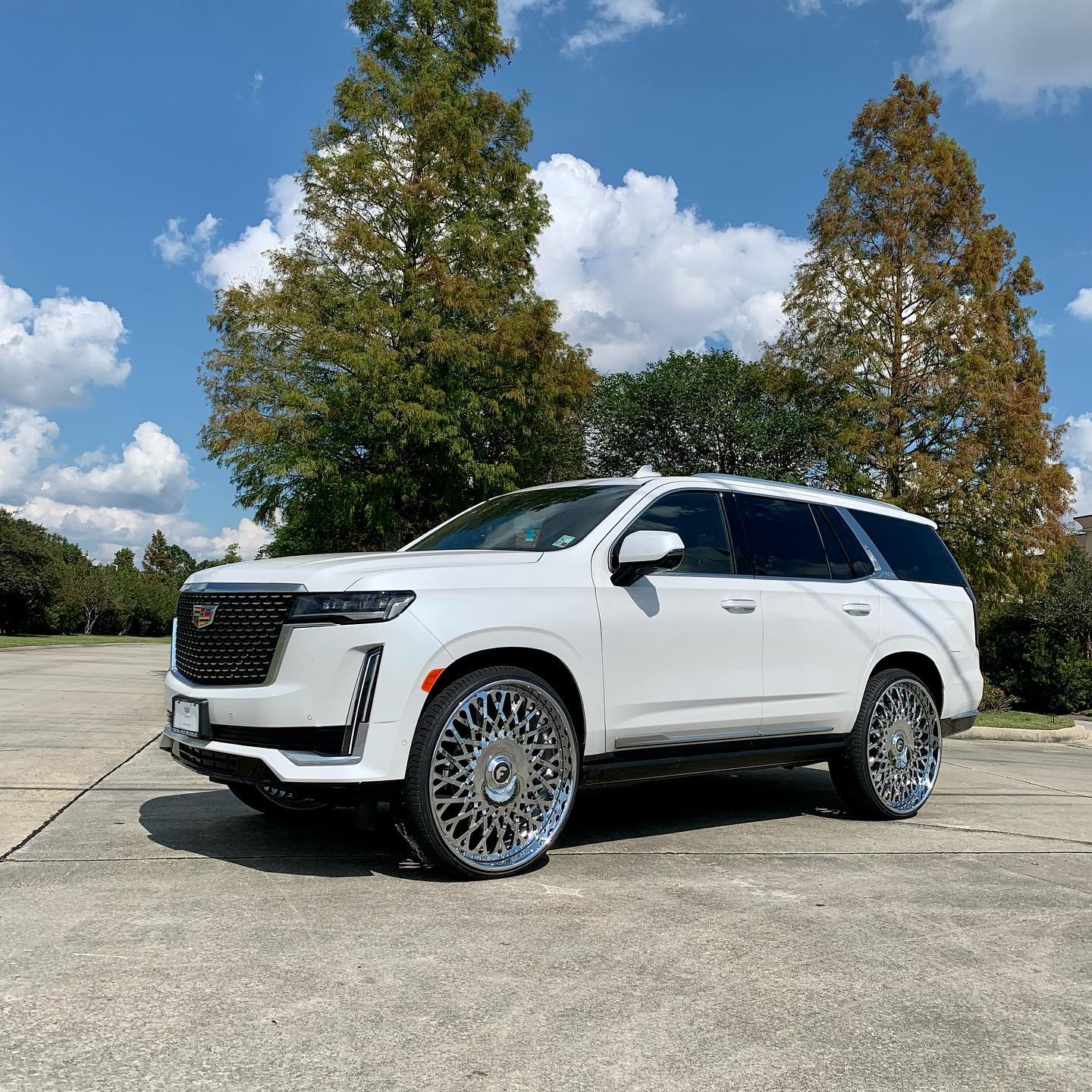 Signature Rides - ‘21 Escalade 30” Chrome FORGIATO... | Facebook