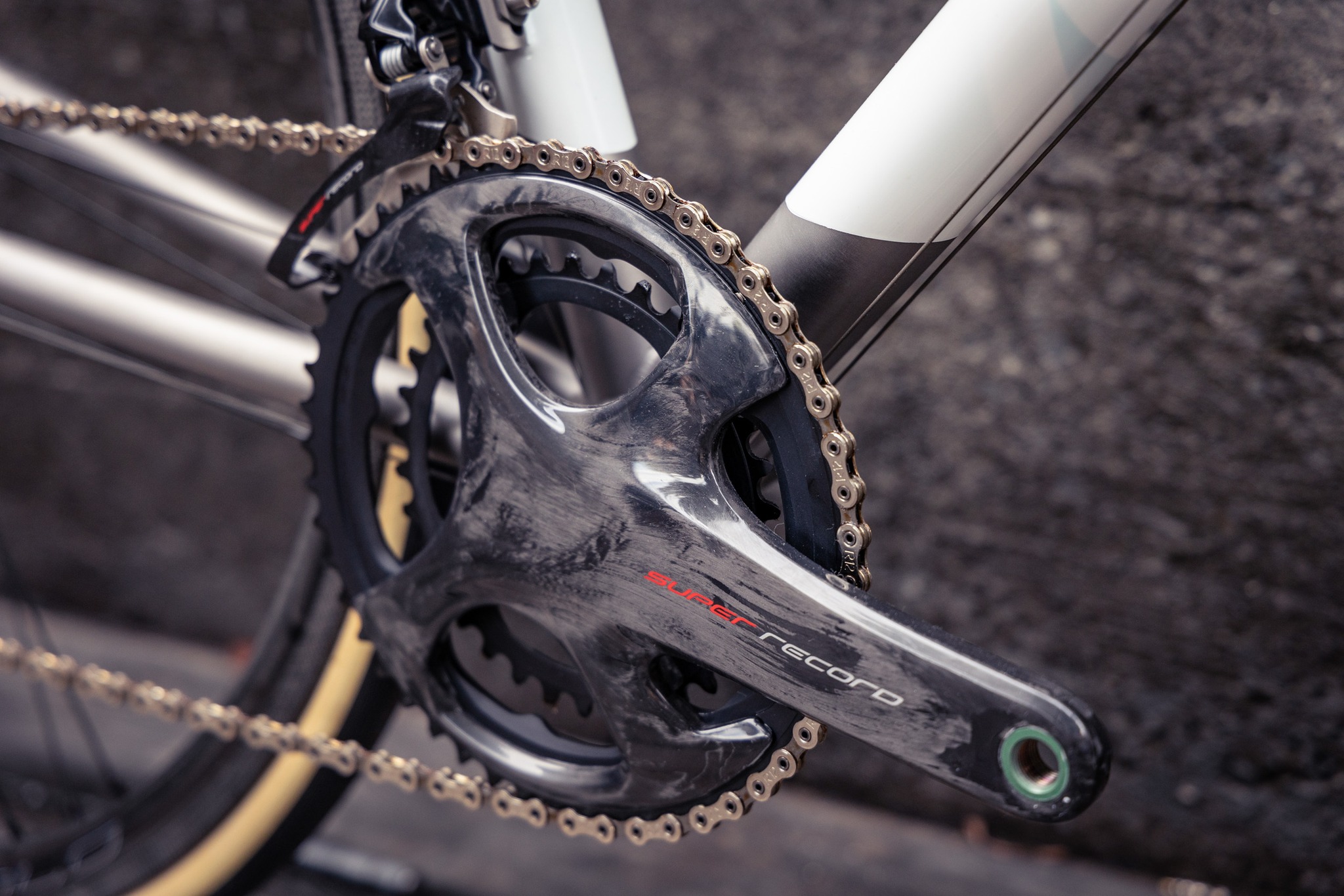 Campagnolo - The groupset of the pros: Campagnolo Super Record is the ...