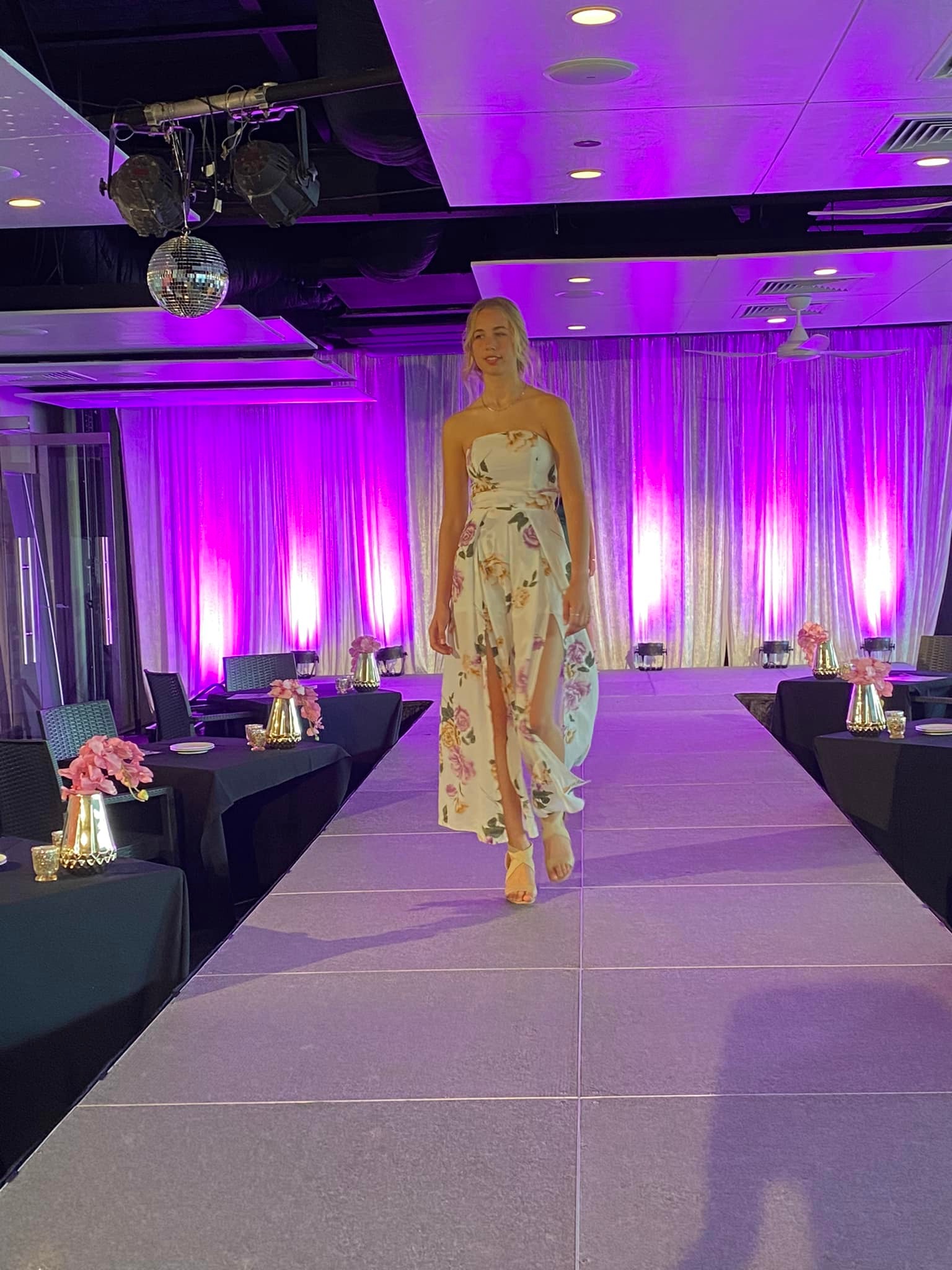 Selina Macdonald... - Sue Rees Modelling & Deportment Academy