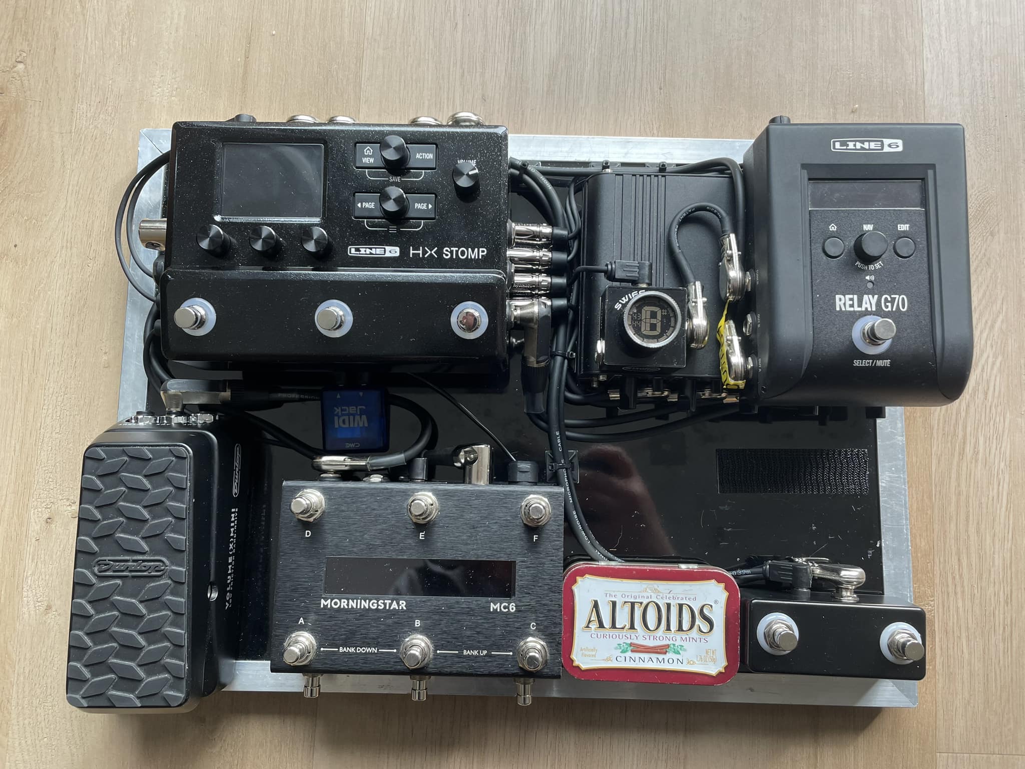 Morningstar MC6 Pro and ML5 in HX Stomp setup