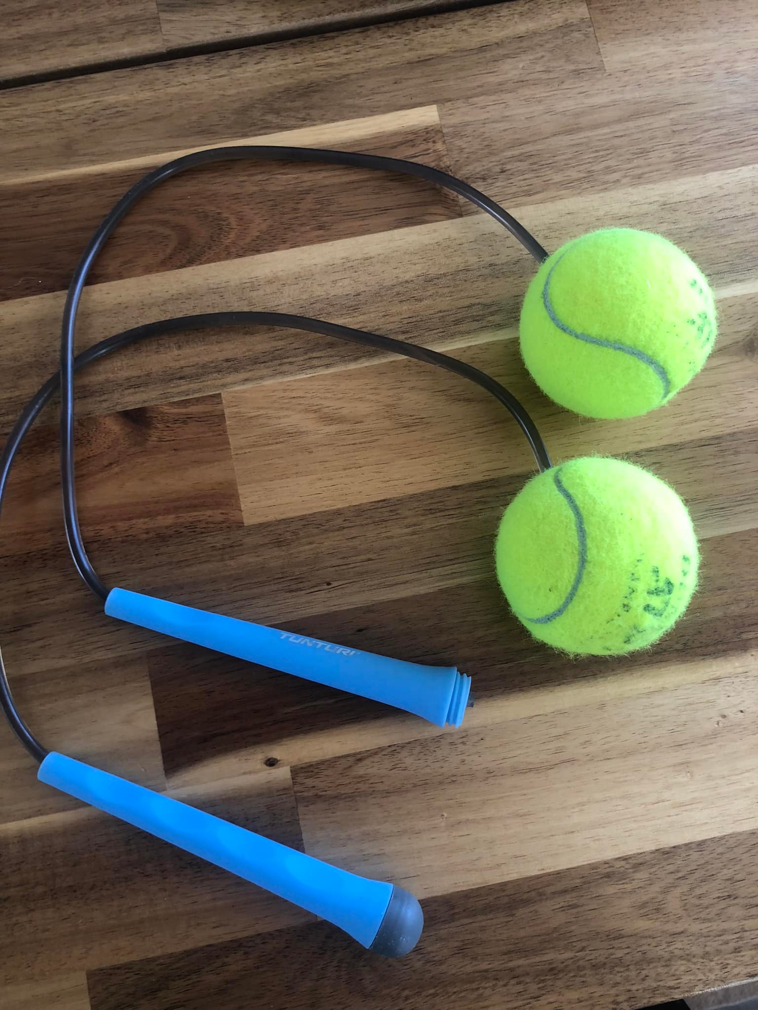 attaching a tennis ball to a fishing pole Furypiont Tetherball Set with with 360° Swivel Hook ，Ball, Rope and Paddle Set.Tetherball Outdoor Equipment for Backyard，Lawn Game : Sports & Outdoors Tennis ball trick for cable