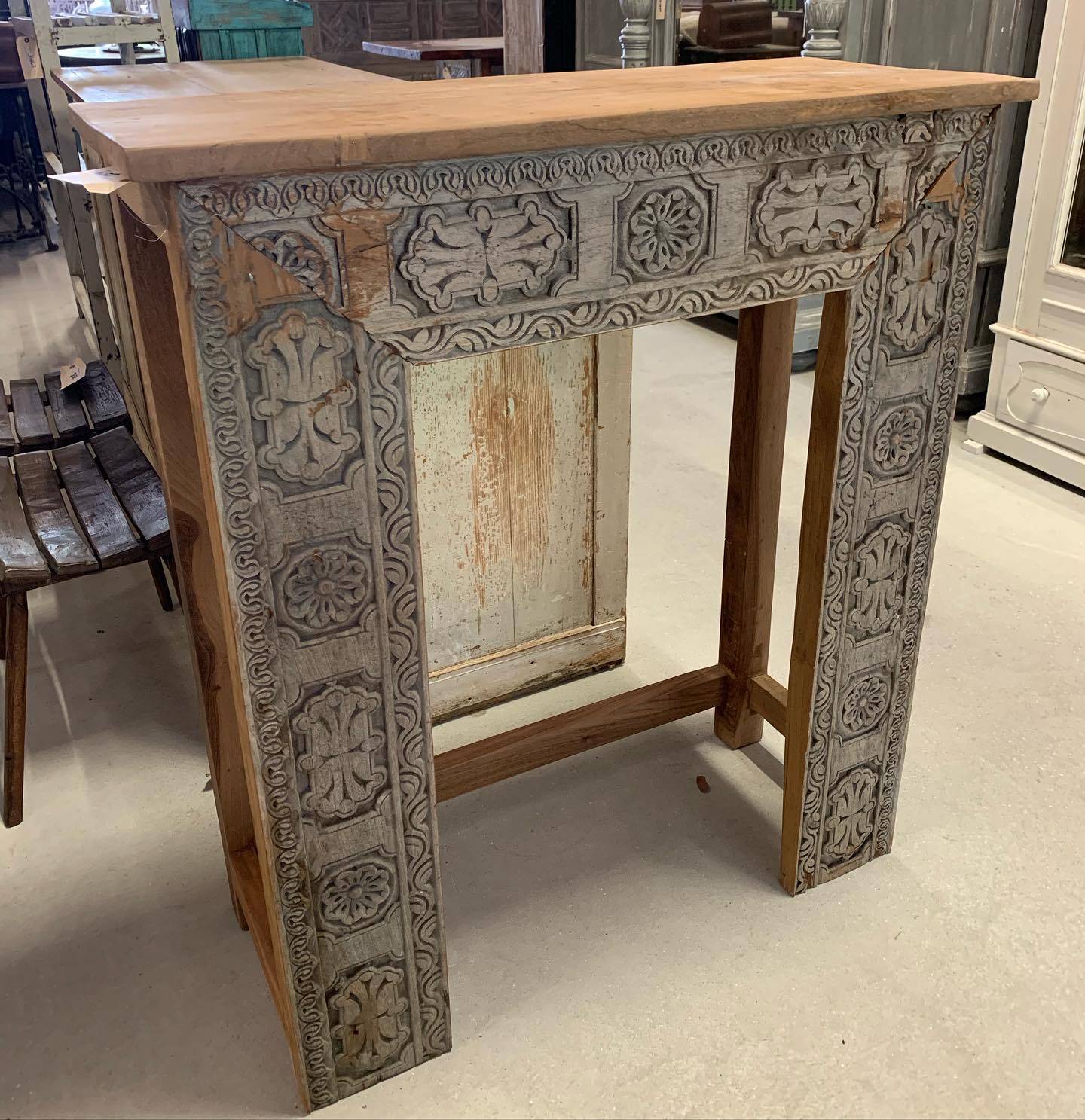 We love the... - Charles Phillips Antiques and Architecturals