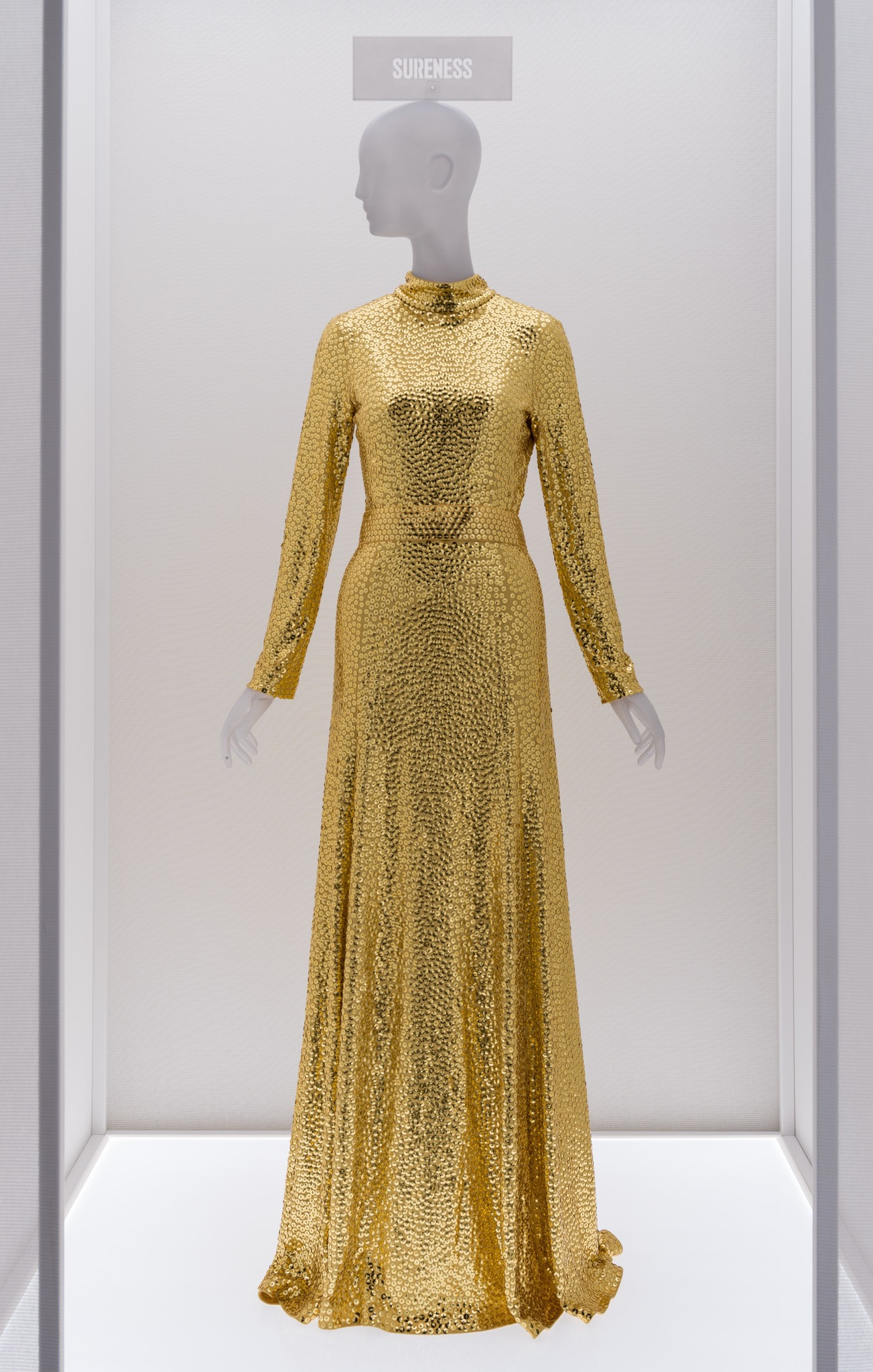 deans gold dress code Olivia Dean wore a Lanvin Fall 2025 for her performance on Jools' Annual Hootenanny. Are you enjoying this return to classic performance dressing on New Year's Eve? prom evening