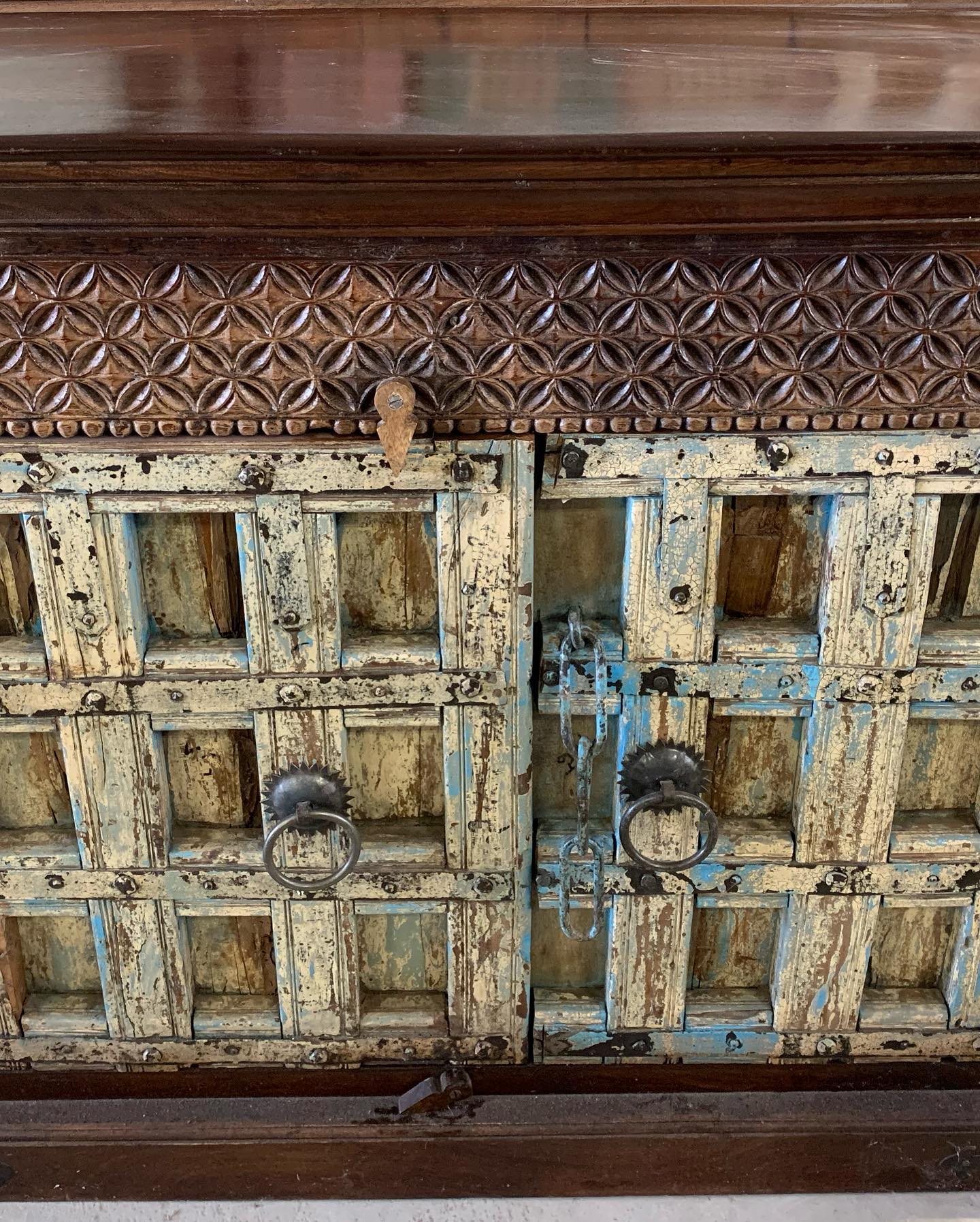 Details on... - Charles Phillips Antiques and Architecturals