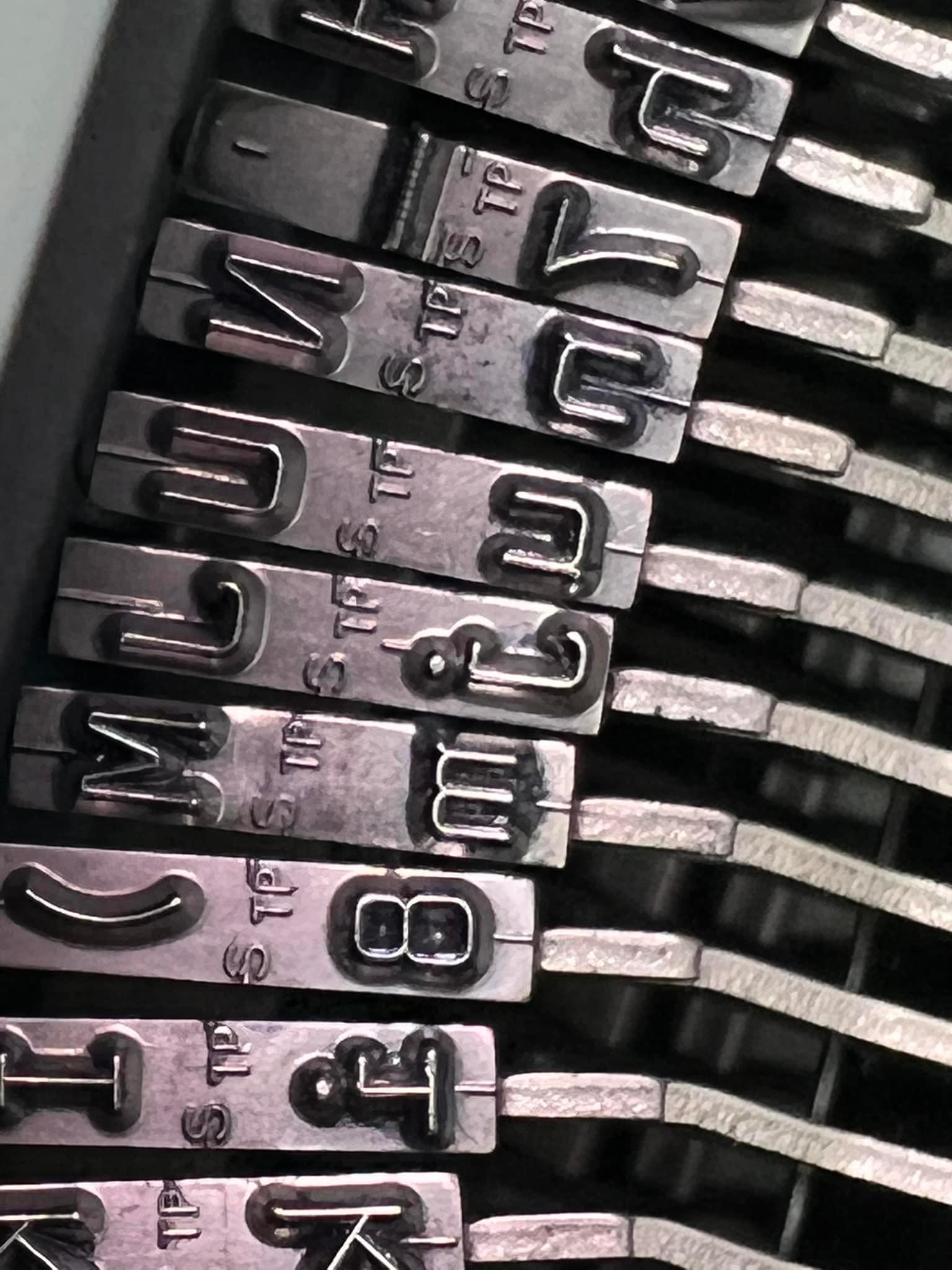 The slugs on my Hermes 3000 looks like this. Meaning 