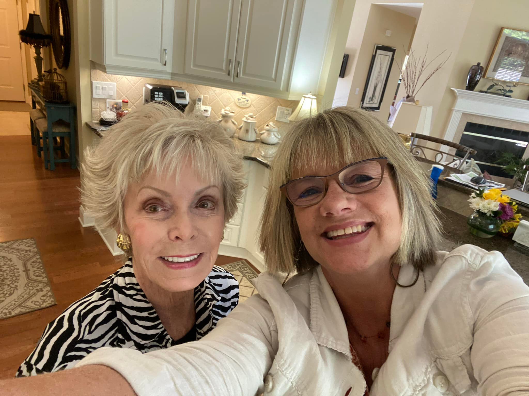 Designer Susan... - Creative Cabinets and Fine Finishes, LLC