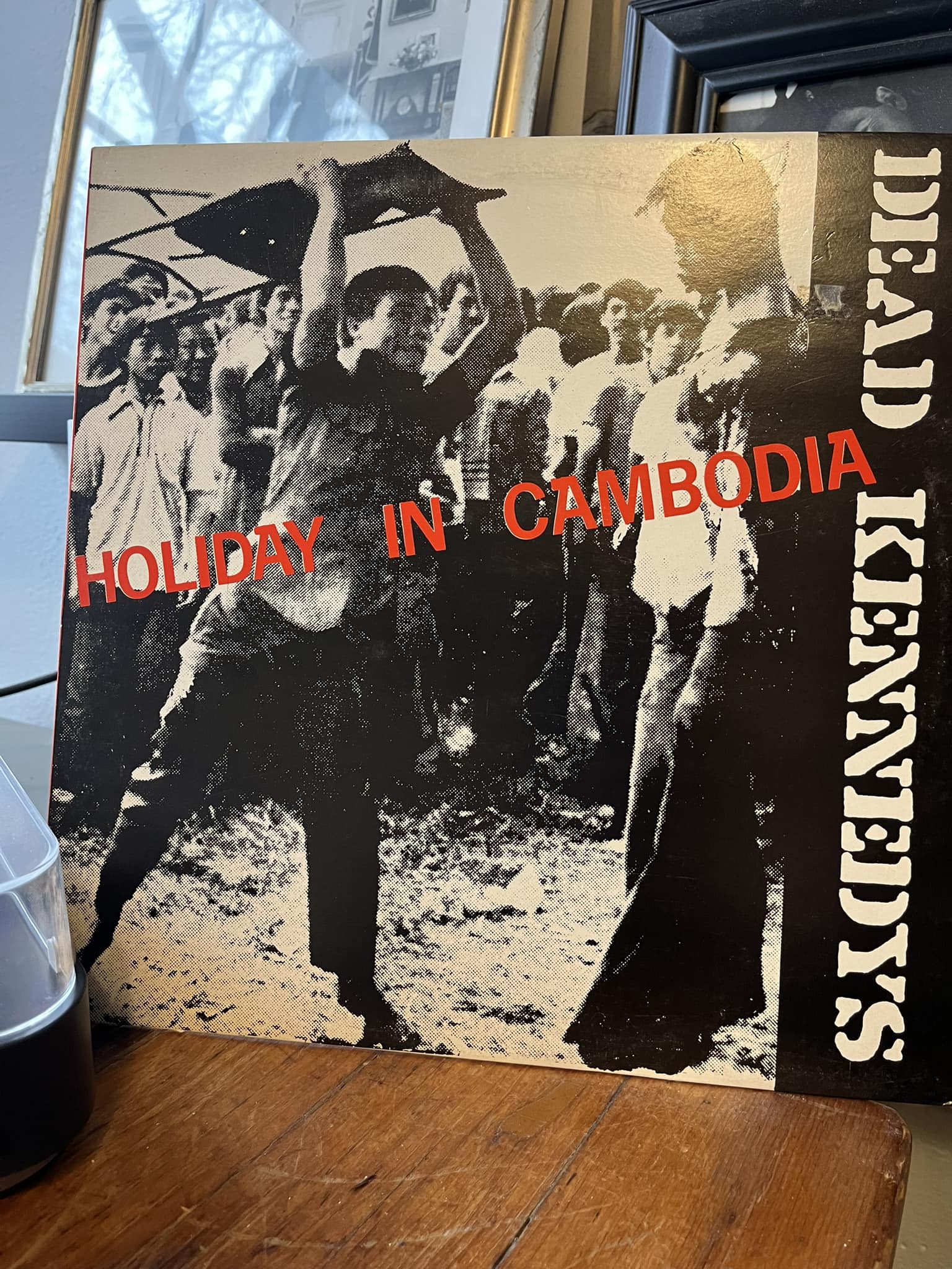 Discovering punk music with Dead Kennedys' Bedtime for Democracy