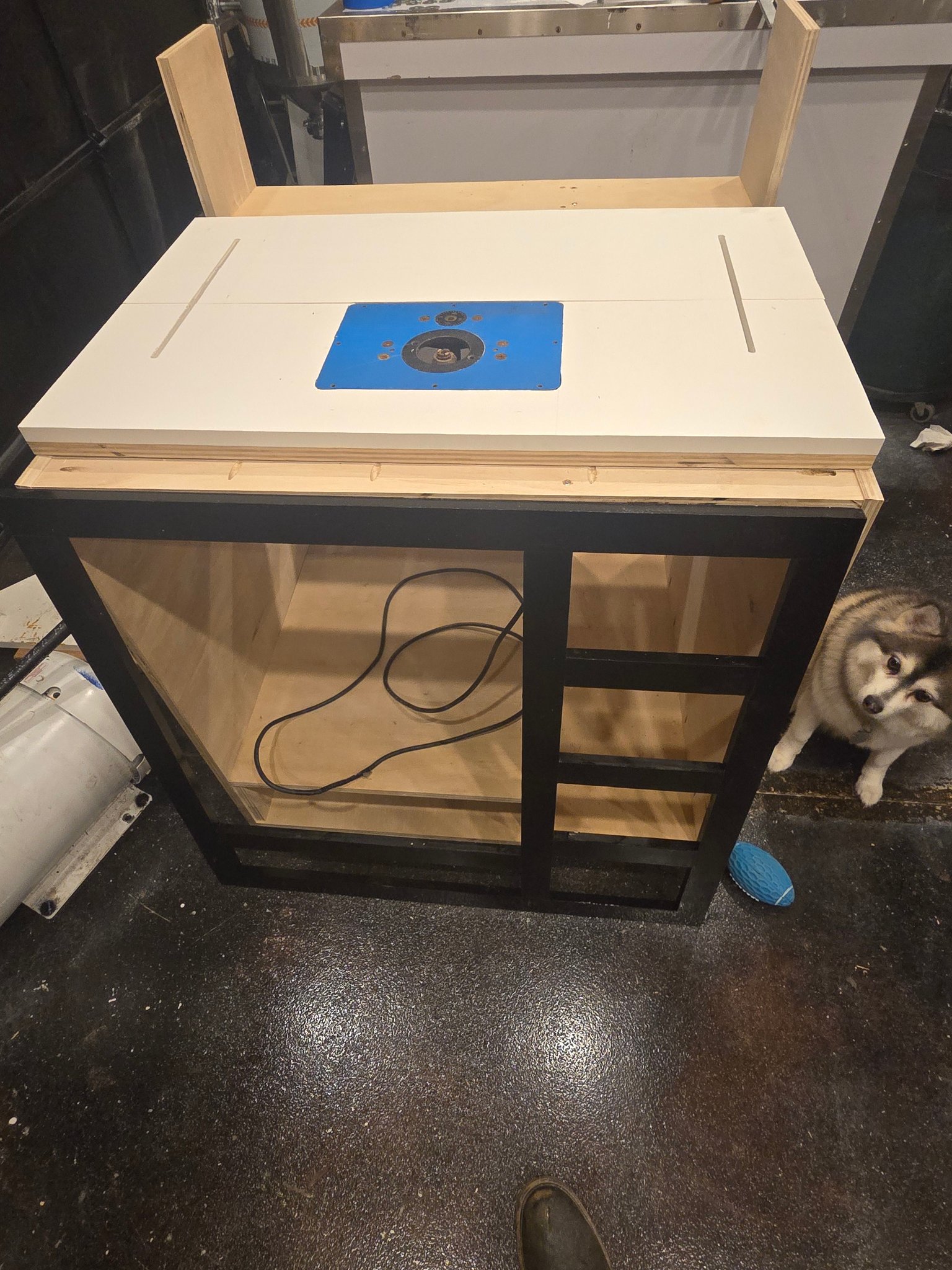 Woodworking For Beginners | Built a router table top today from pvc trim
