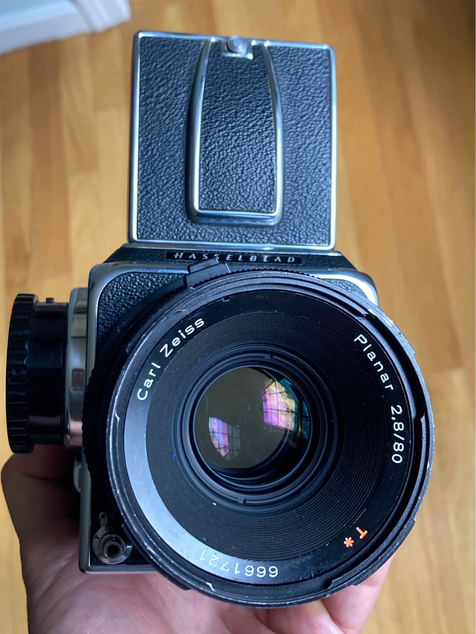 Hasselblad 500c/cm with 80mm f/2.8 Planar CF lens | Used - Good 