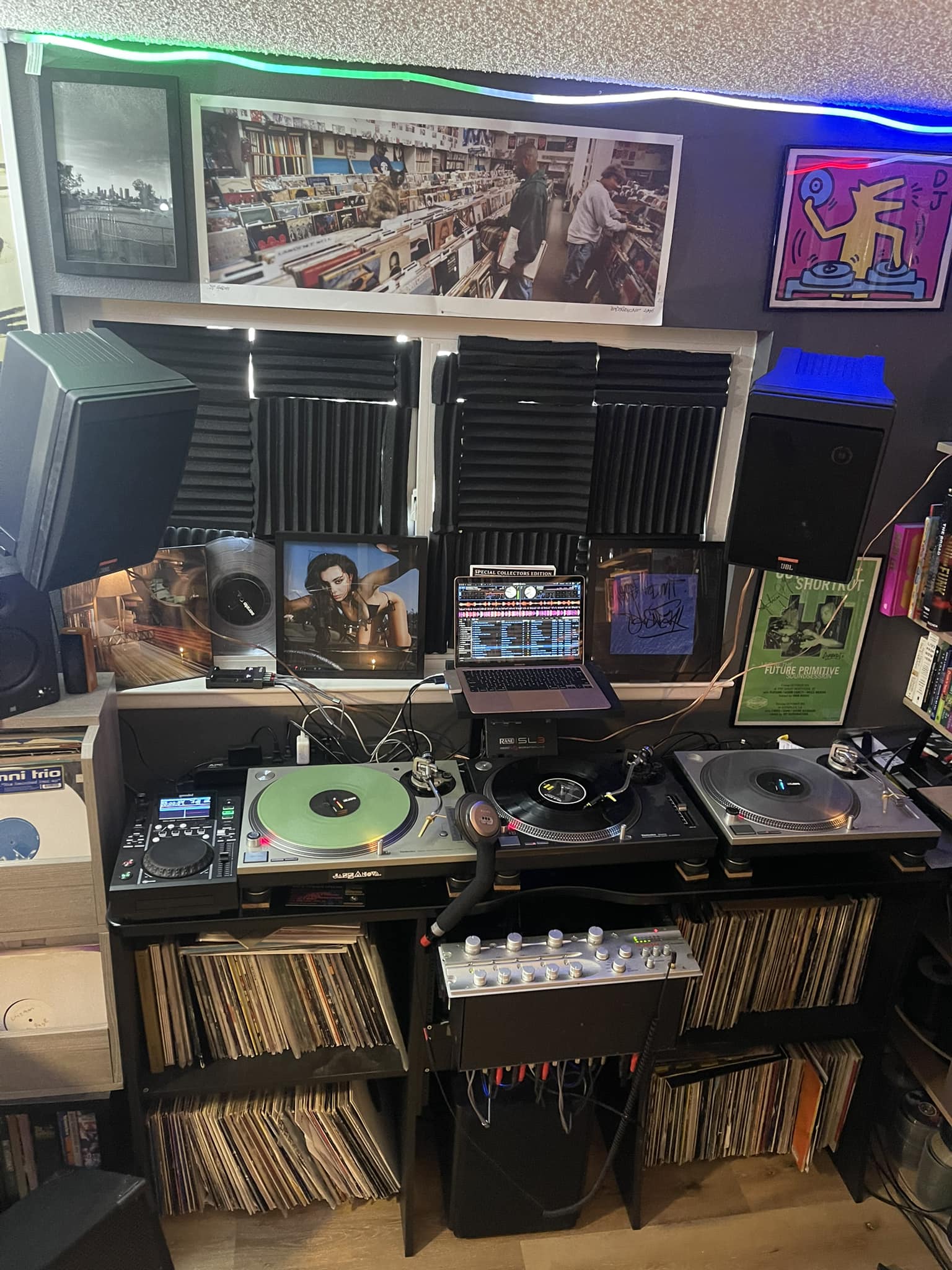 DJ Steve's Technics 1200 MKII setup and Vestax mixer