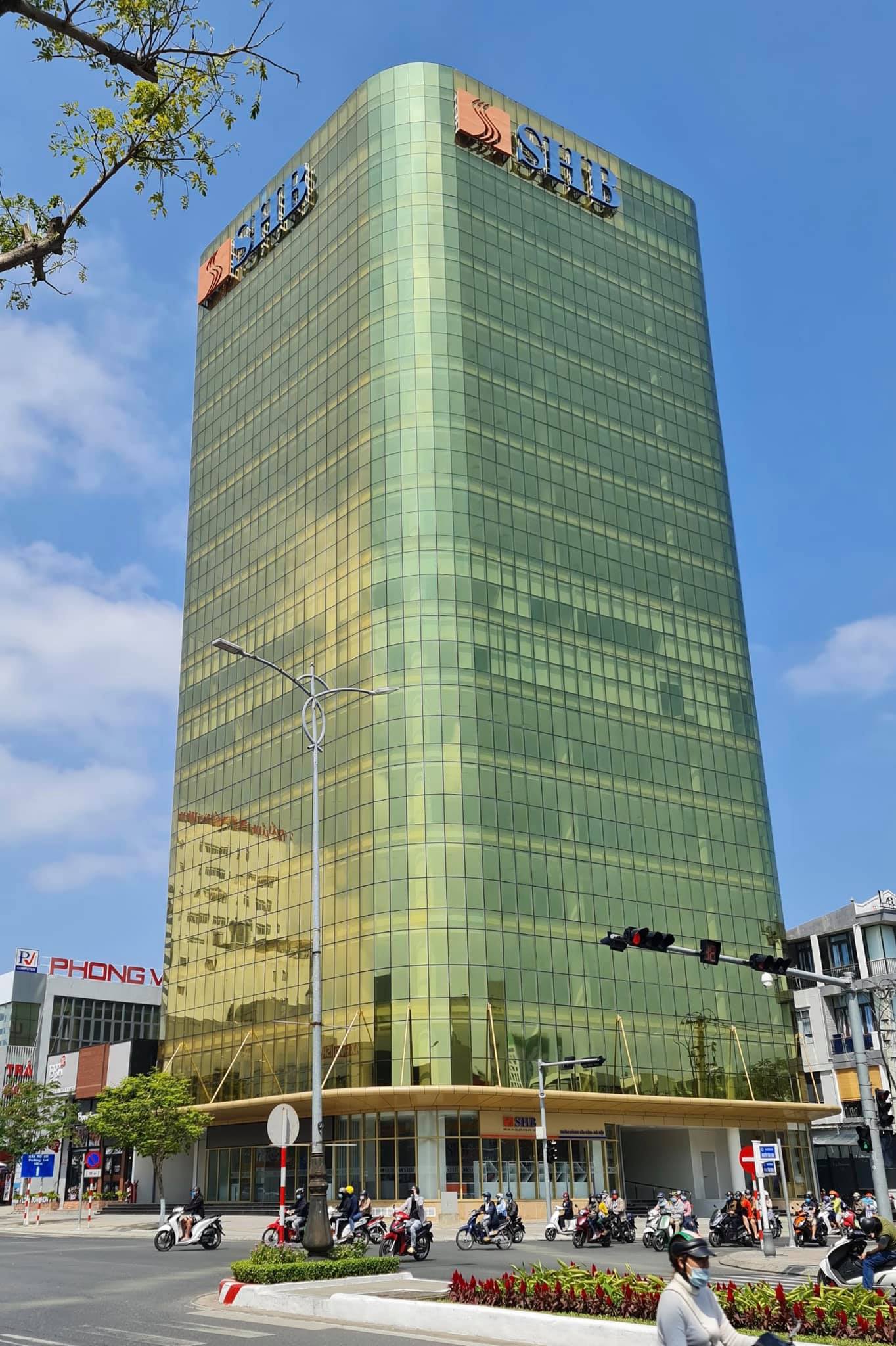 Savills Vietnam - SHB Tower – THE MOST AWAITED BUILDING IN... | Facebook