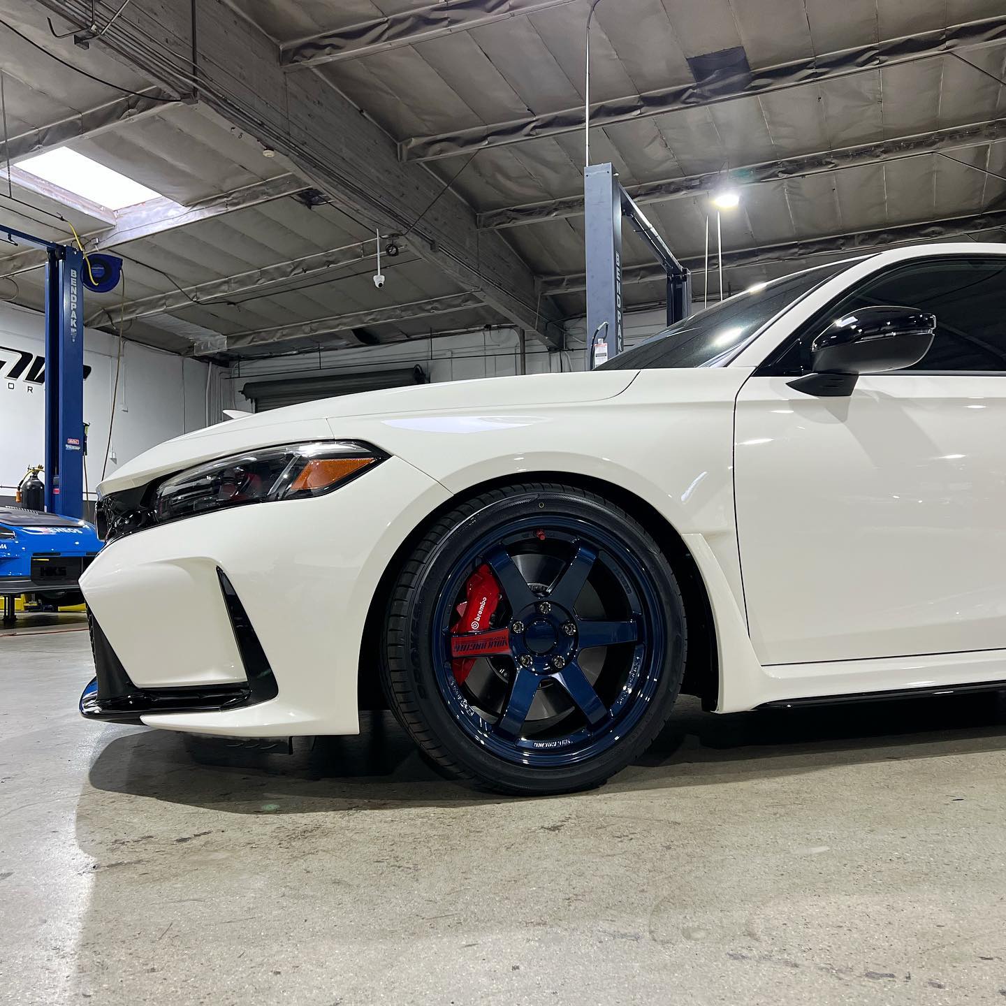 Honda FL5 Civic Type R lowered with... - Evasive Motorsports | Facebook
