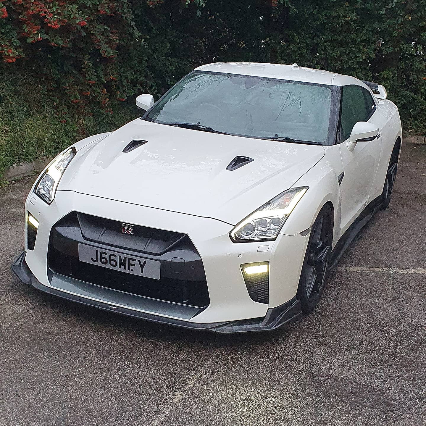 Knight Racer - New KR Full Carbon Aero Pack installed for...