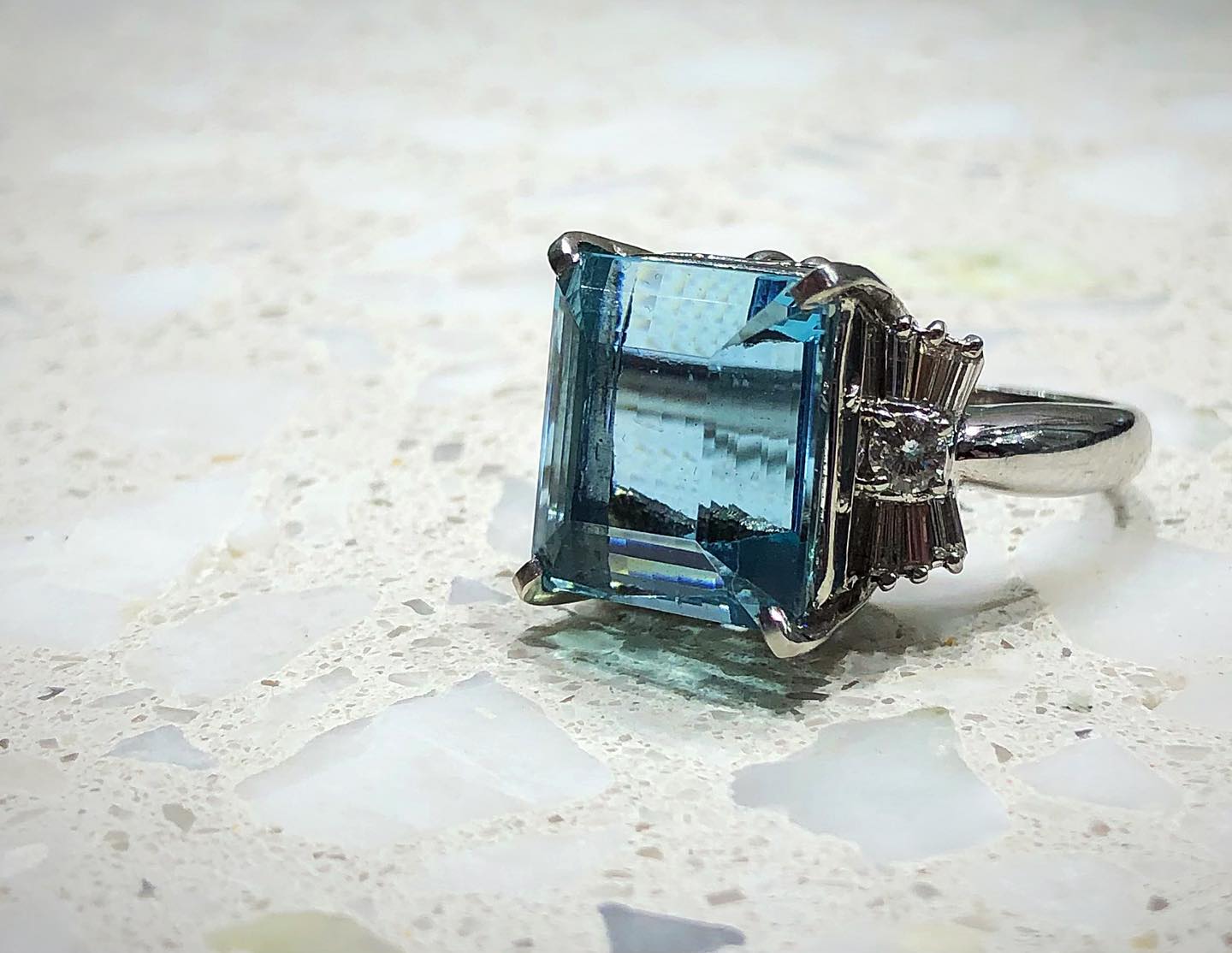 Broadleys - The colour of this aqua is amazing. Such a...