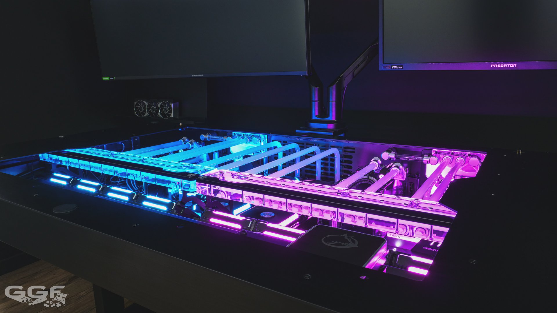 GGF - Final shots of our Lian Li DK-05F Dual PC Desk...