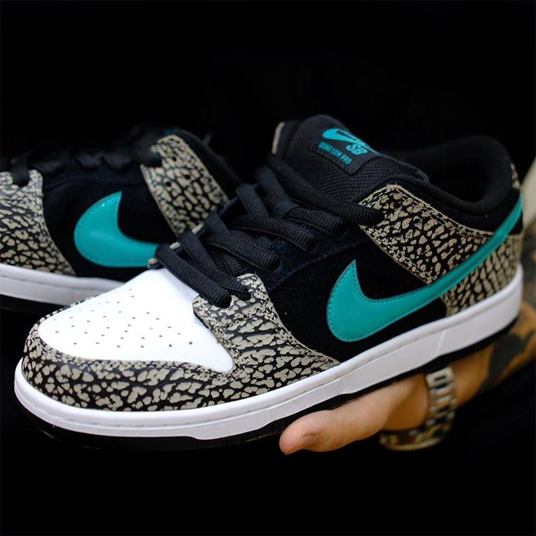 The Nike SB Dunk Low “Safari” is set to drop March 14th. 🌳 ‪Thank‬