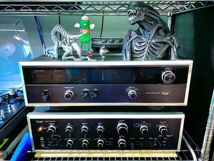 Sansui AU-111, Eight Deluxe & AU-9500. My faves💚