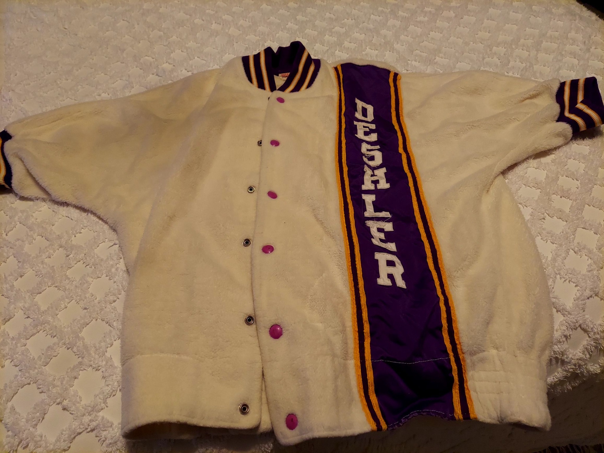 Lasley Knitting Co. letter jackets and sweaters history