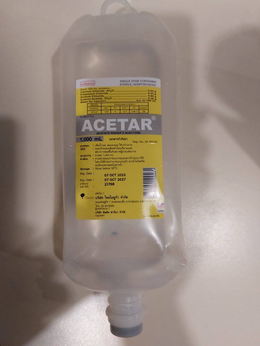 Who can help give my cat pills in Riyadh?