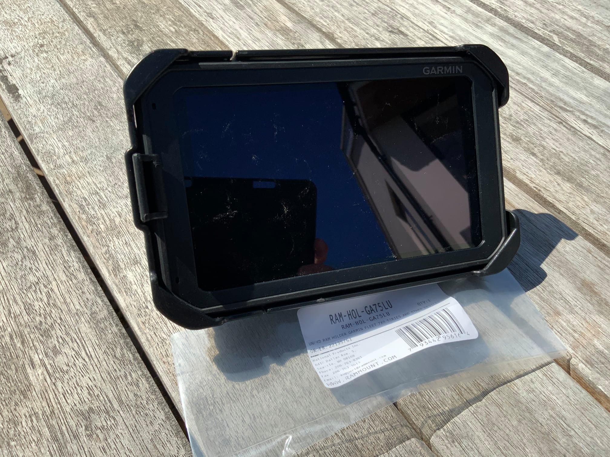 New case for cattouch device available