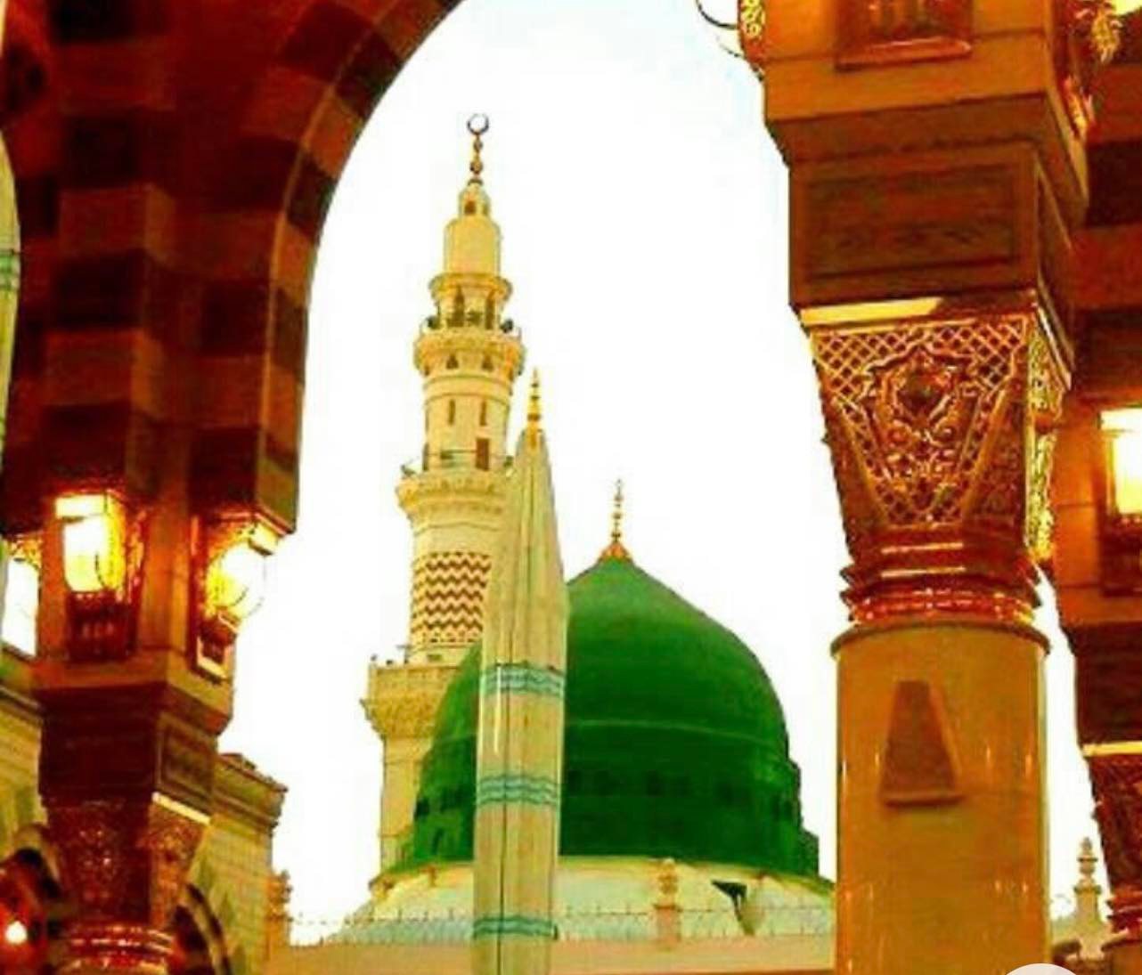 Qamar Khan