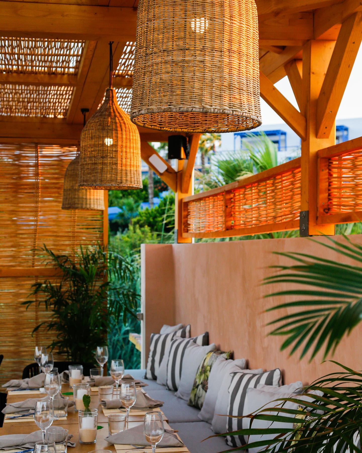 Eden Roc Resort - Arun • Asia Restaurant 🍣 at Eden Roc...