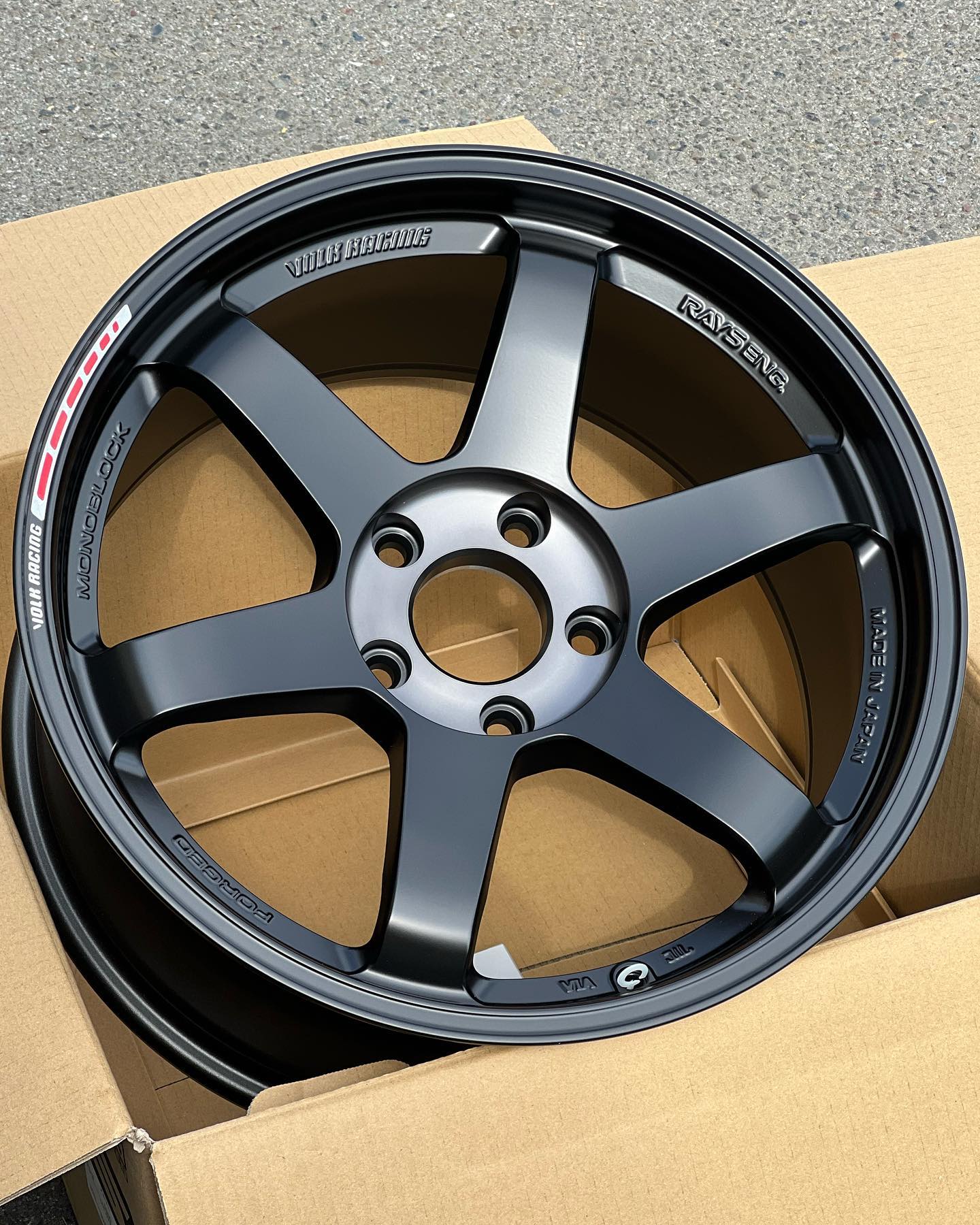 🚨 IN STOCK 🚨 Volk Racing TE37SL... - SpeedElement Performance | Facebook
