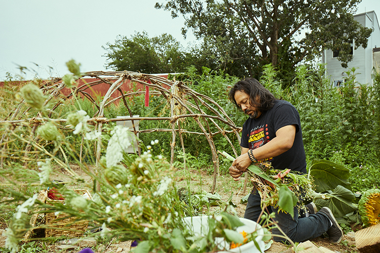 Grid Magazine - 🌱 In 1997, a financially struggling... | Facebook