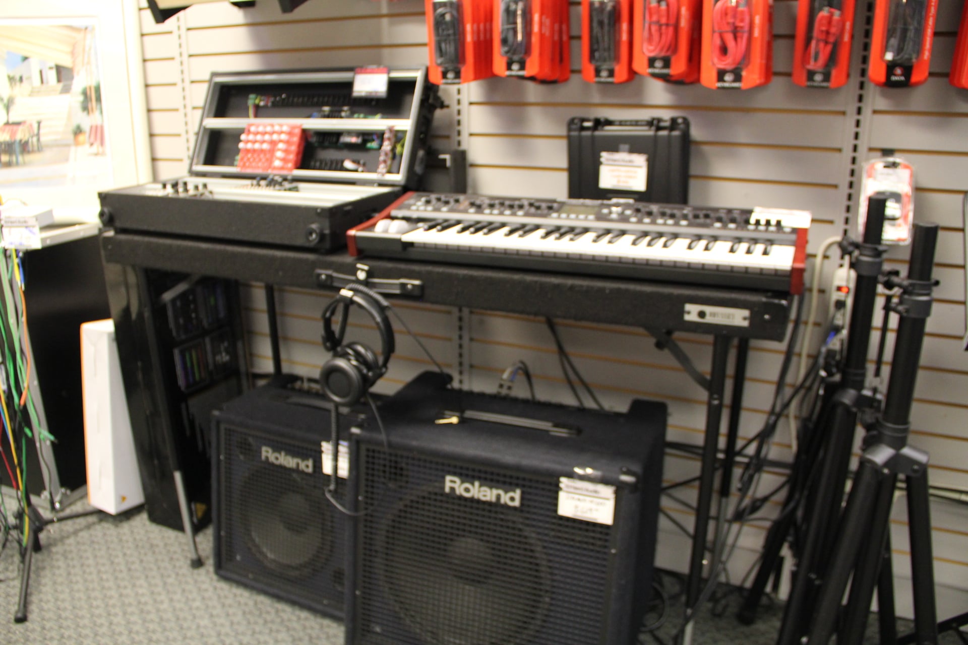 Midwest Pro Sound &... - Midwest Pro Sound & Lighting