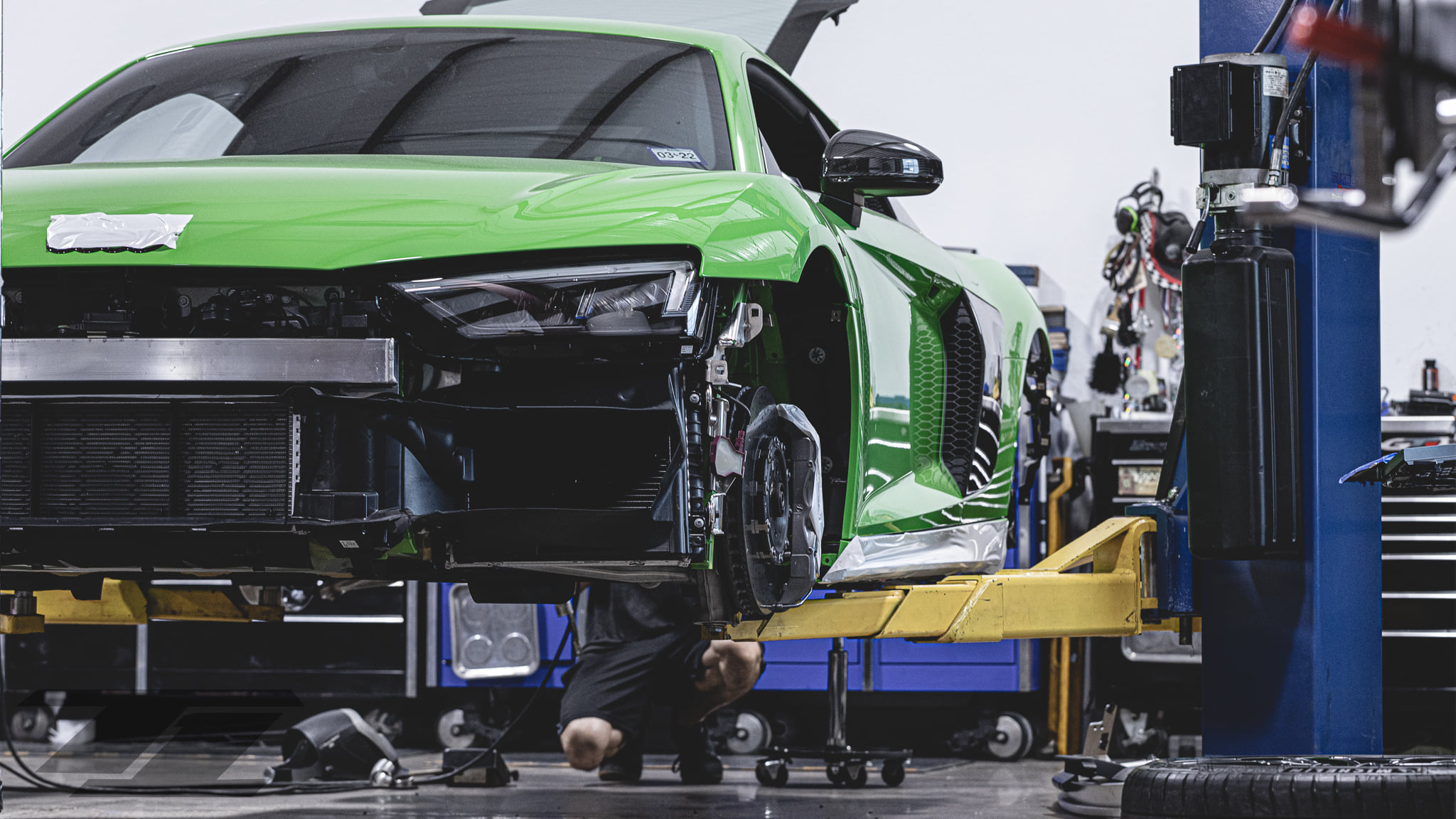 Moving right along on Ricky's R8... - T1 Race Development