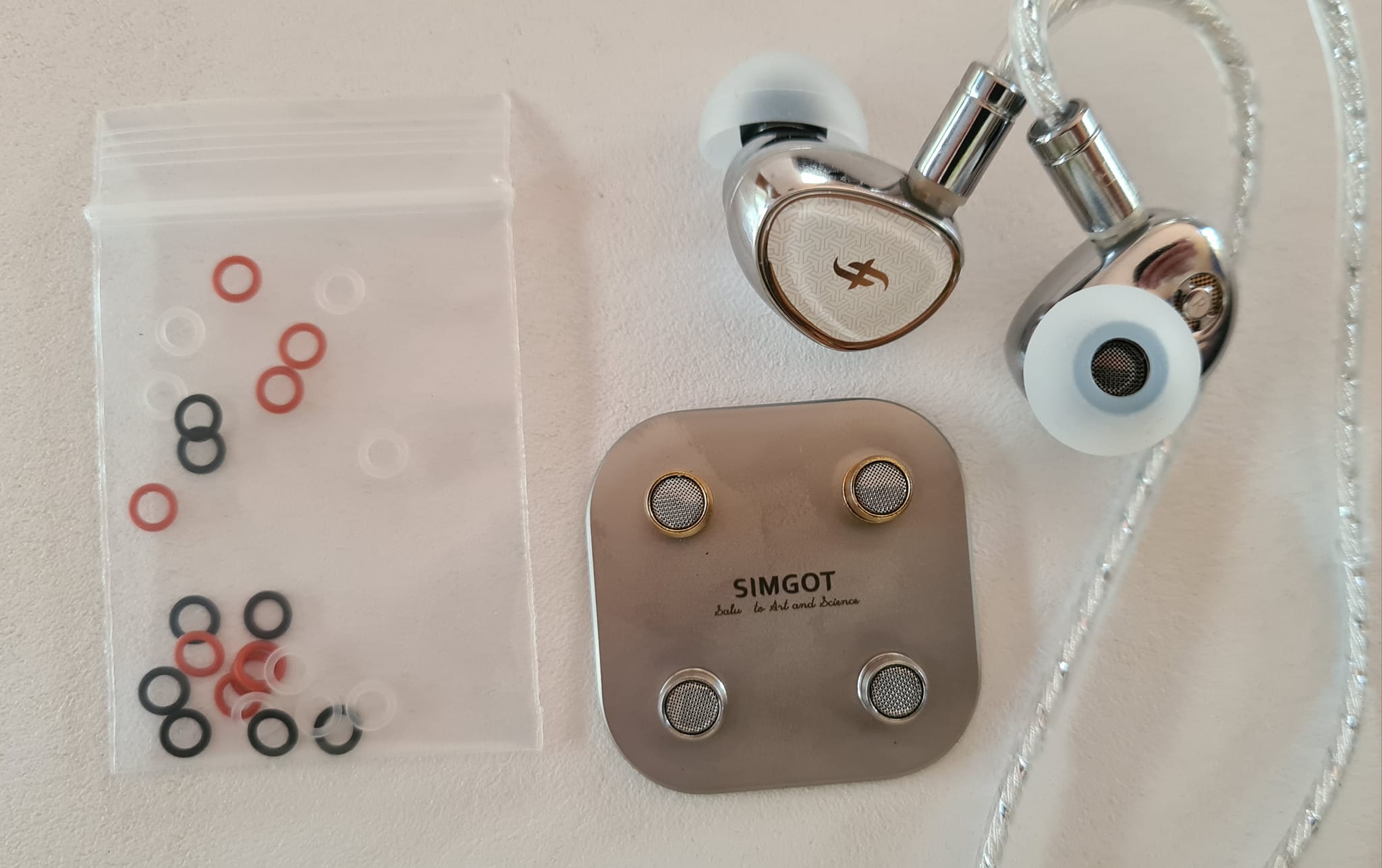 What are neutral sound profiles for Simgot EA1000?