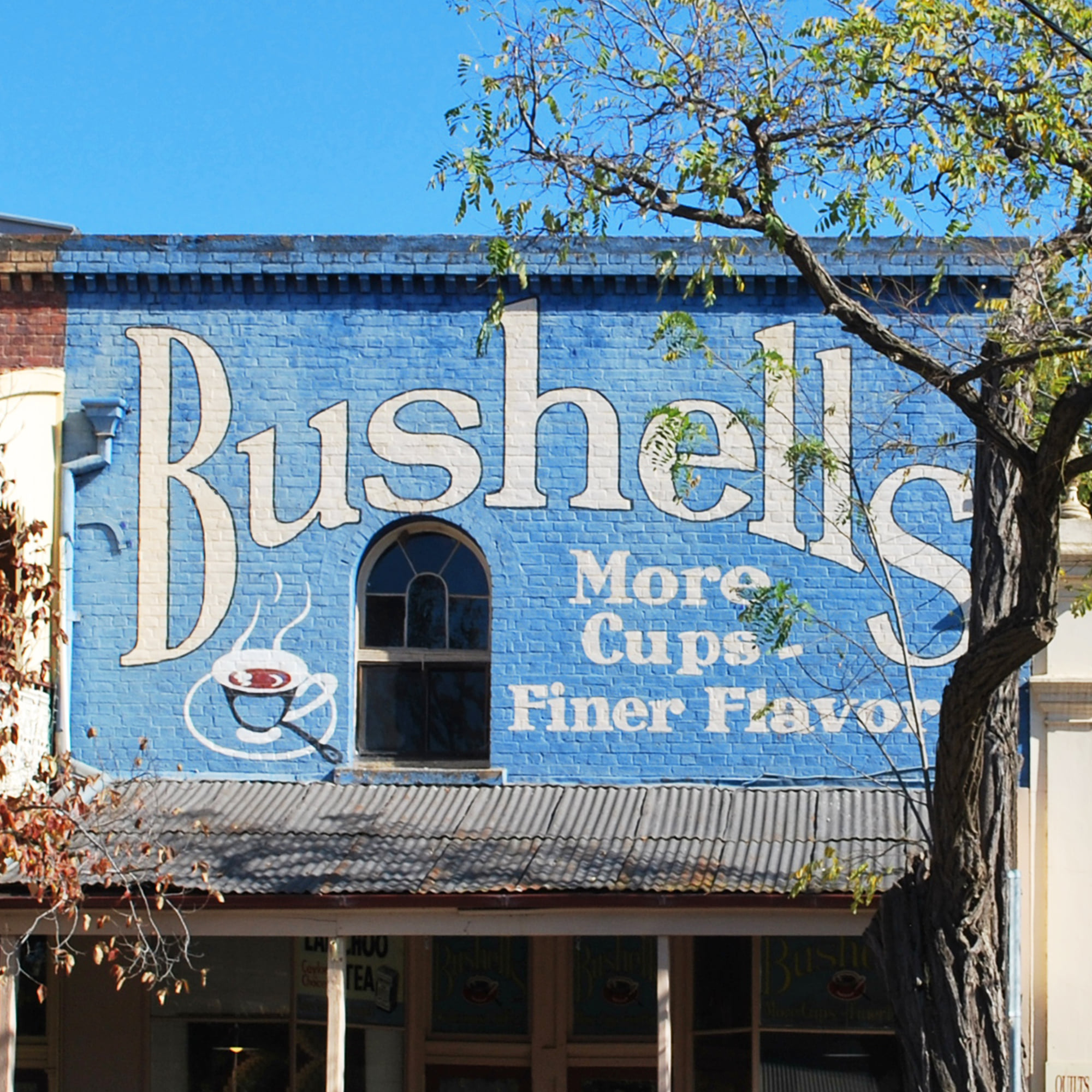 Bushells - Who can tell us where this retro Bushells...