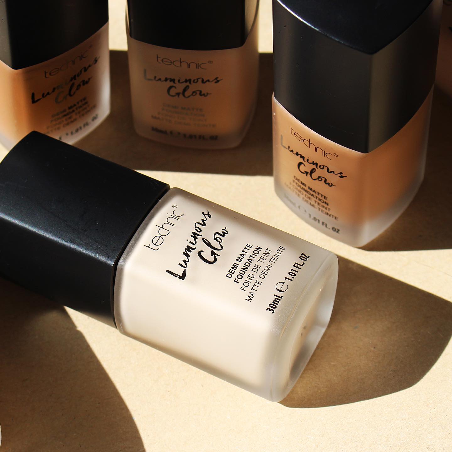 The humidity proof foundation that... - Technic Cosmetics