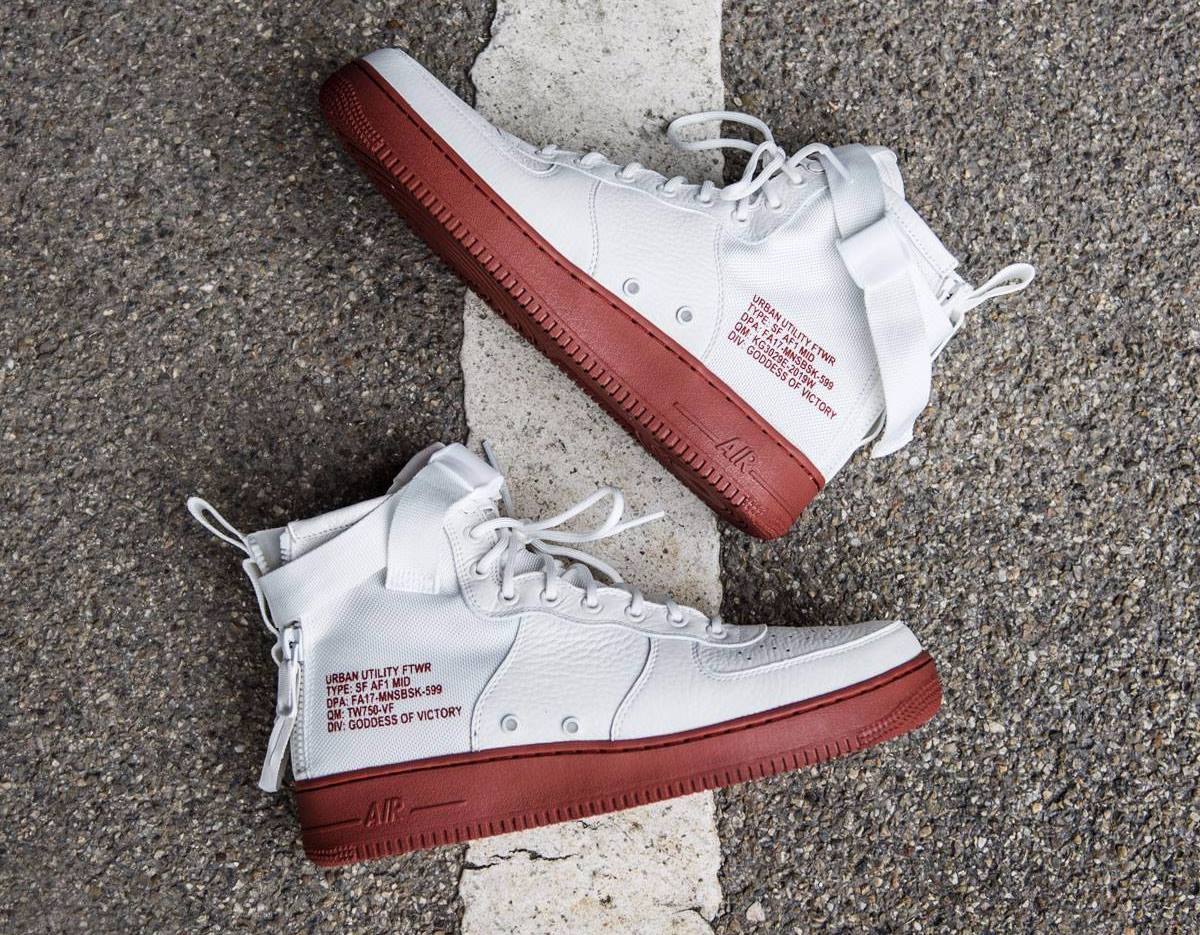 Urban Utility Nike Sf Air Force Mid White Nike SF AIR FORCE MID 