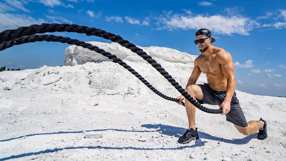 Muscle & Fitness - THESE 5 BATTLE ROPE MOVES WILL BOOST YOUR ...
