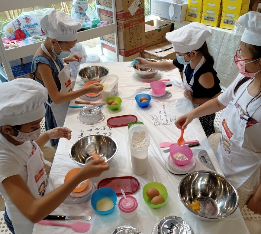 Genius R Us - Our onsite baking classes has resumed. See... | Facebook