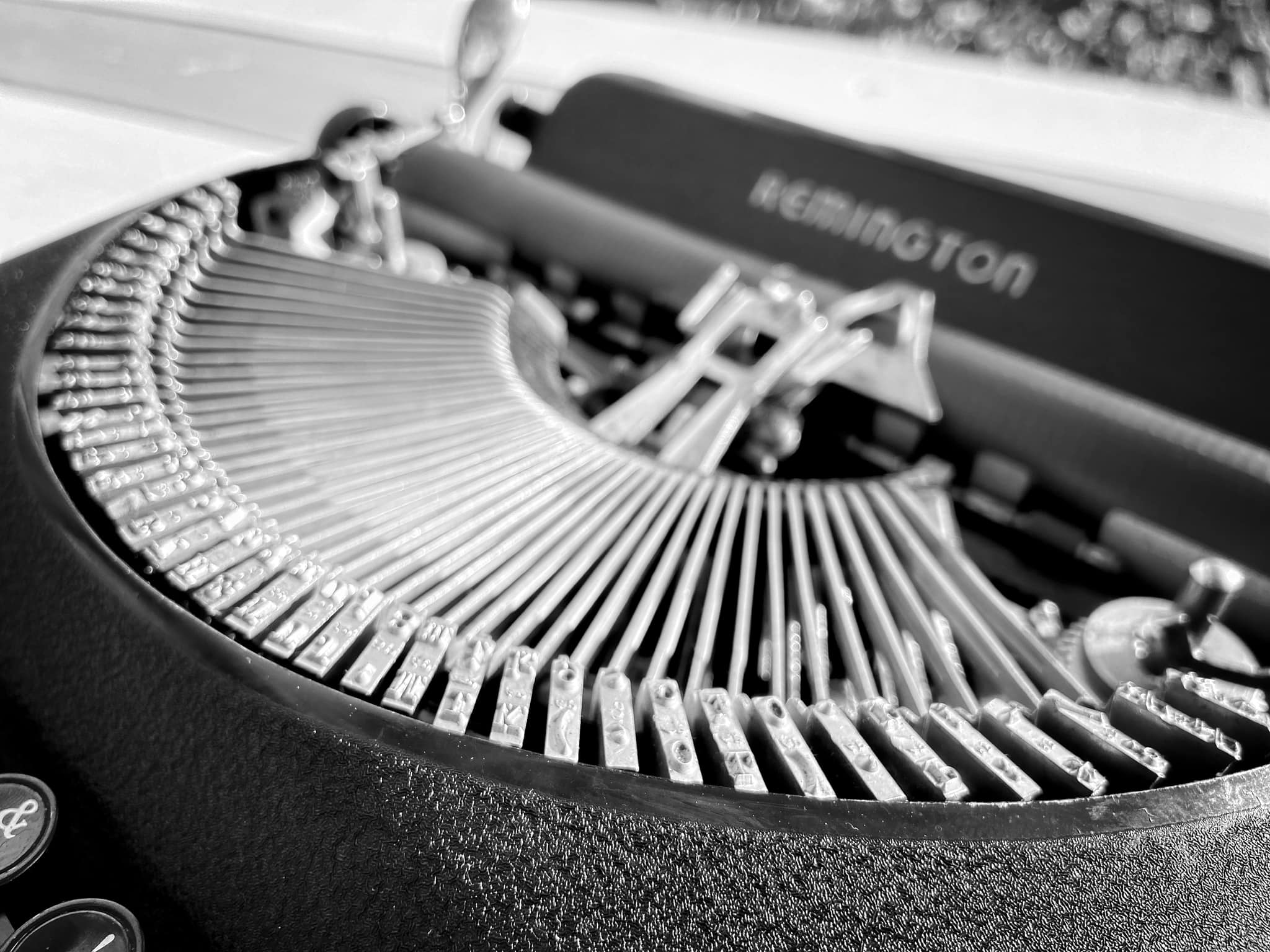 Restored 1940 Remington Deluxe Remette typewriter