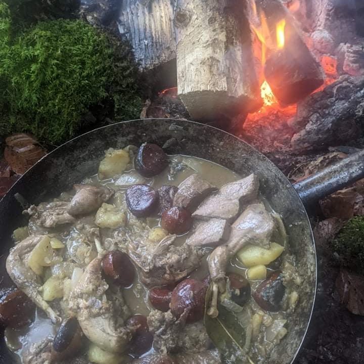 Game stew on a foraging adventure... - Full Circle Holidays