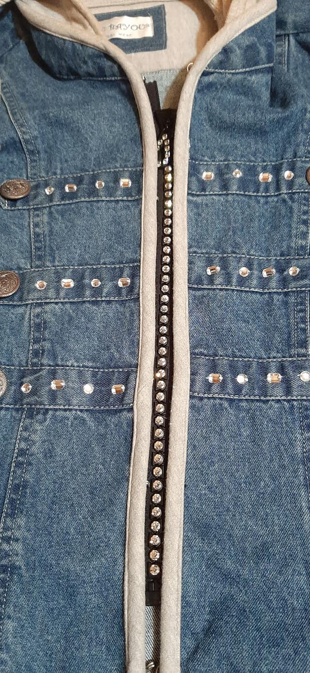 Zipper Connection | Wyoming IL