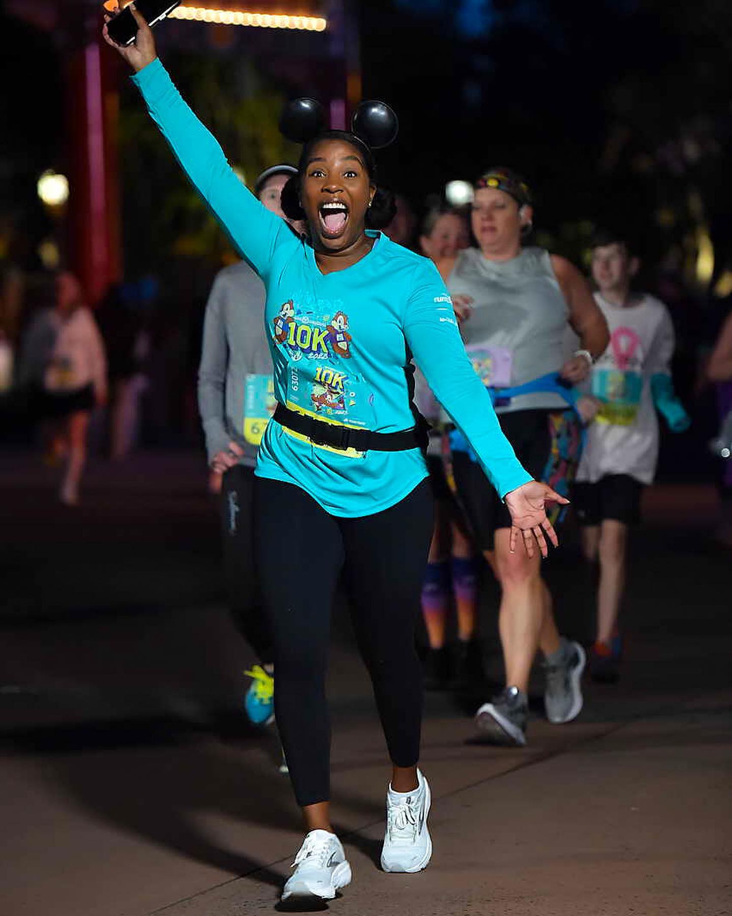 Disney PhotoPass Service - ChEARs to 30 yEARs of running! 👟 (📸 ...