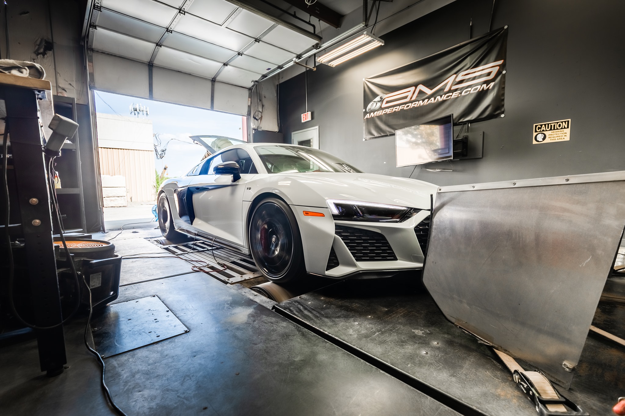 AMS Performance - 👨‍🏭👨‍🔬 2020+ R8 ALPHA Twin Turbo Kit... | Facebook