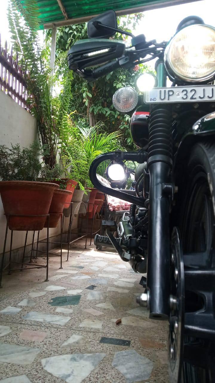 Different versions of the front end on Bajaj in India