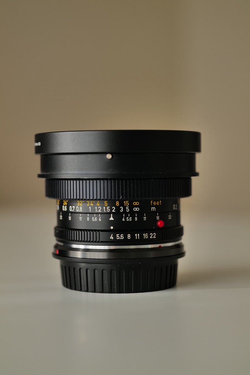 Leitz Wetzlar 80-200mm f4.5 Vario-Elmar-R lens